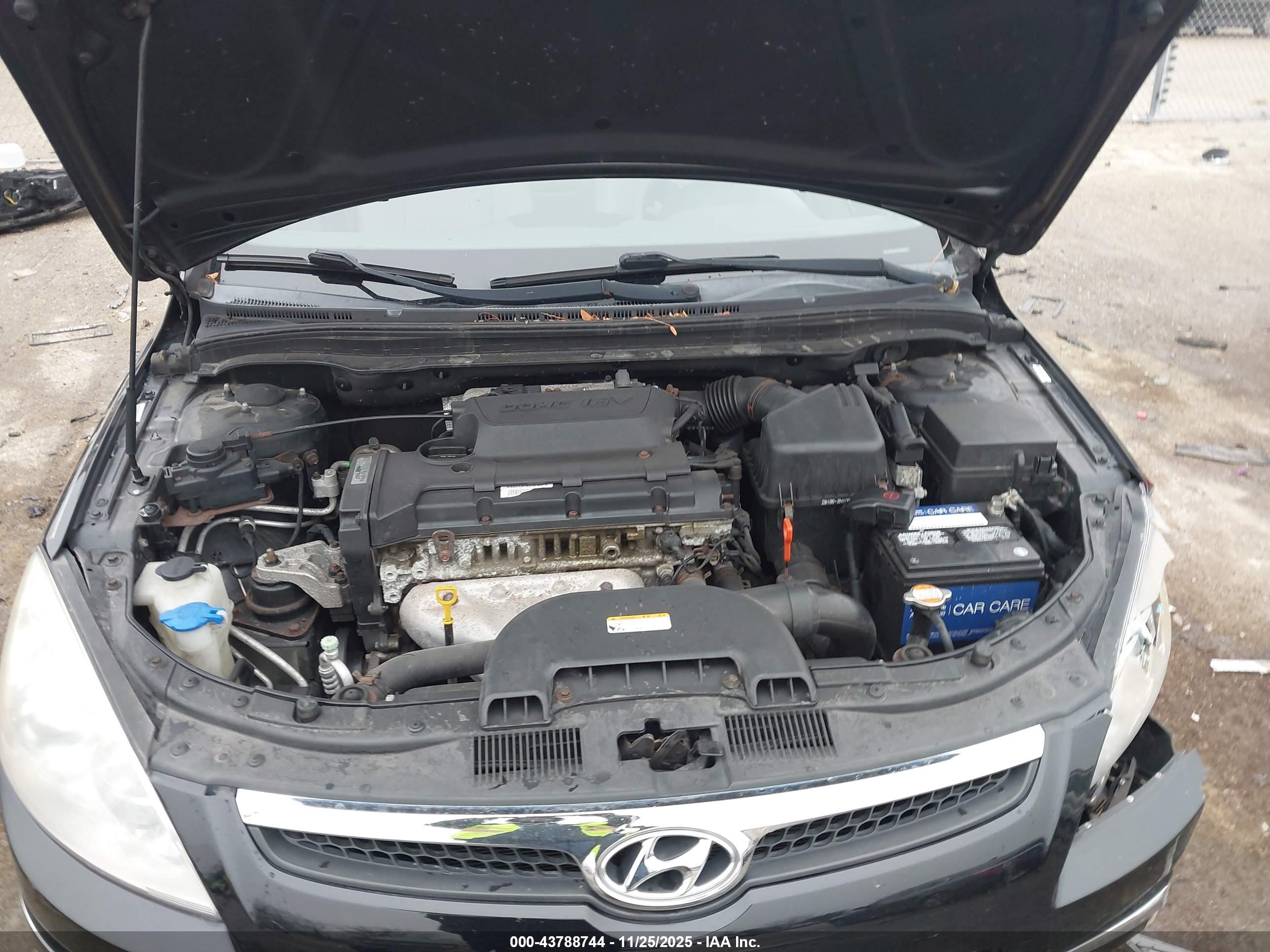 HYUNDAI ELANTRA image 10