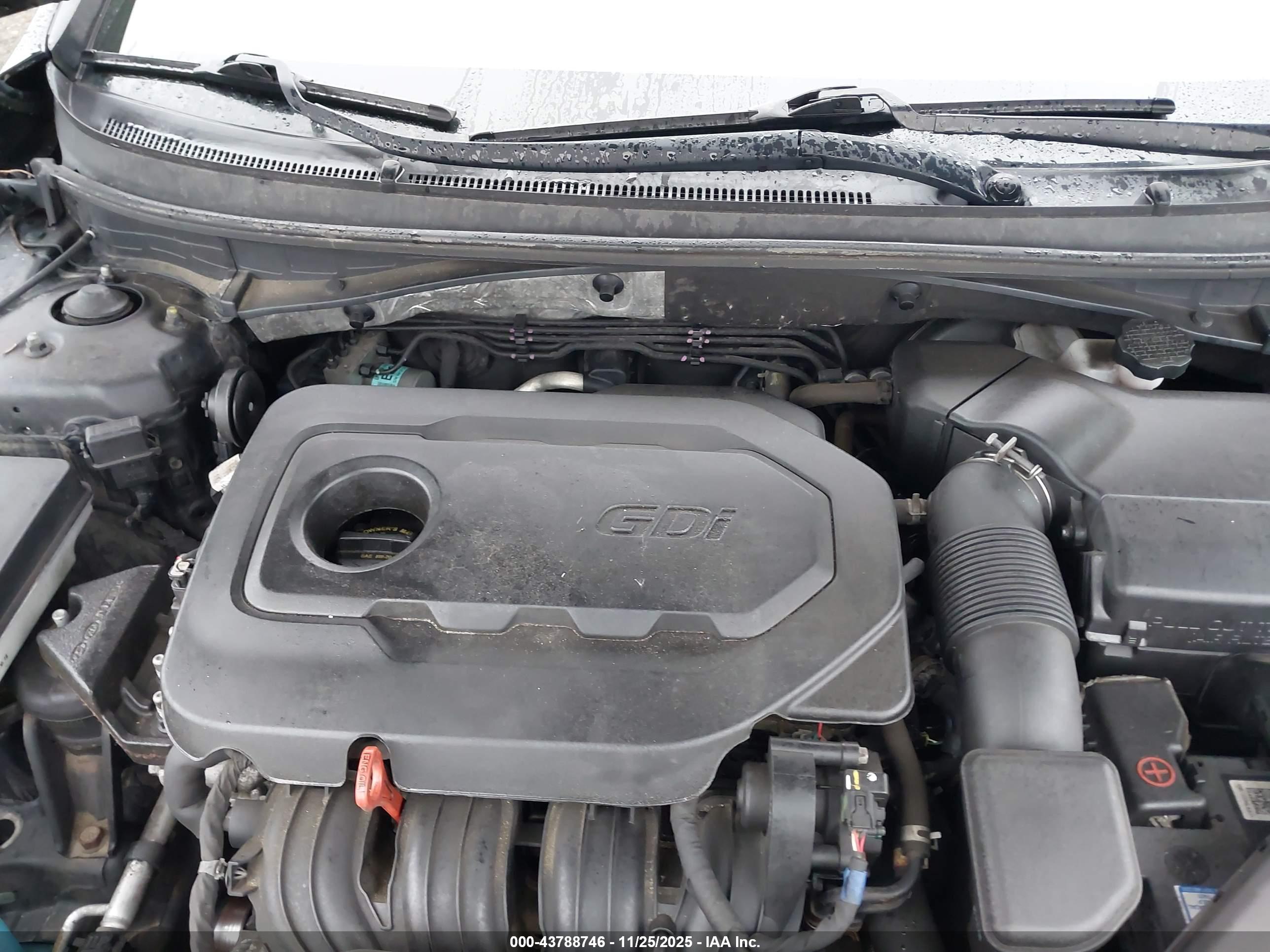 HYUNDAI SONATA image 10