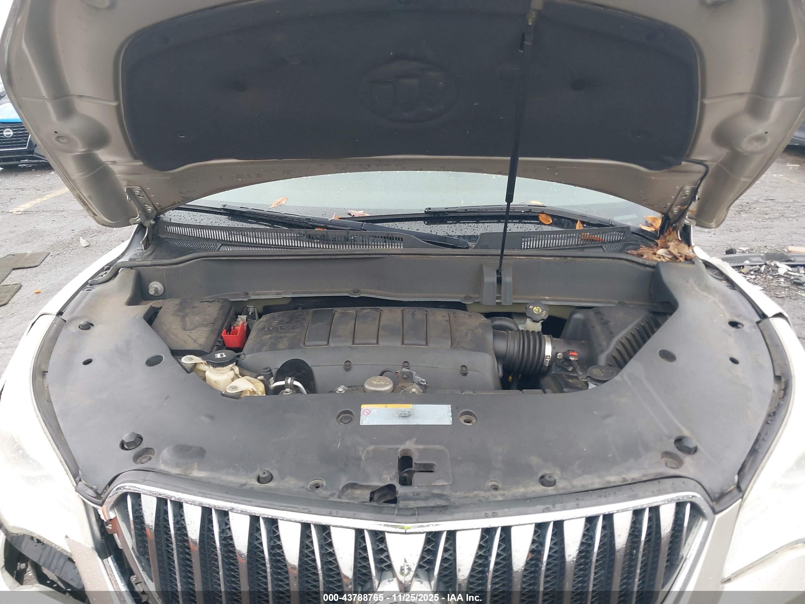 BUICK ENCLAVE image 10