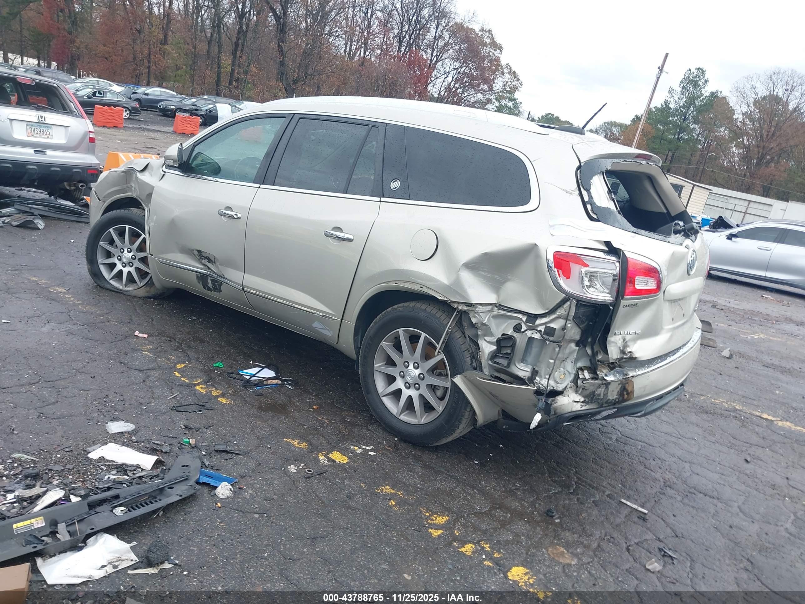 BUICK ENCLAVE image 3