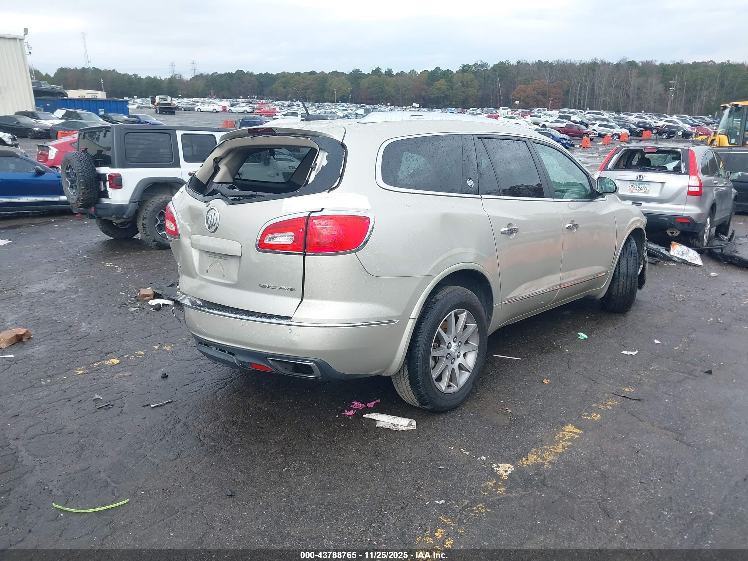 BUICK ENCLAVE image 4