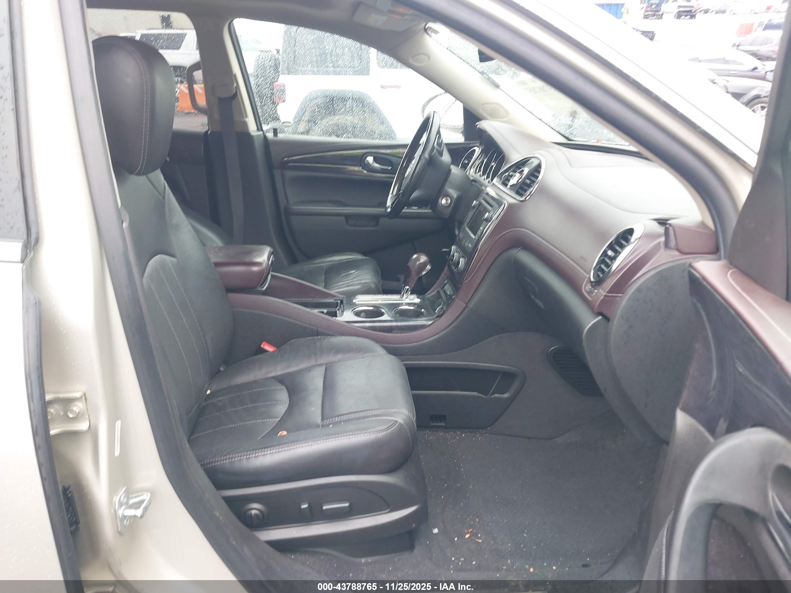 BUICK ENCLAVE image 5