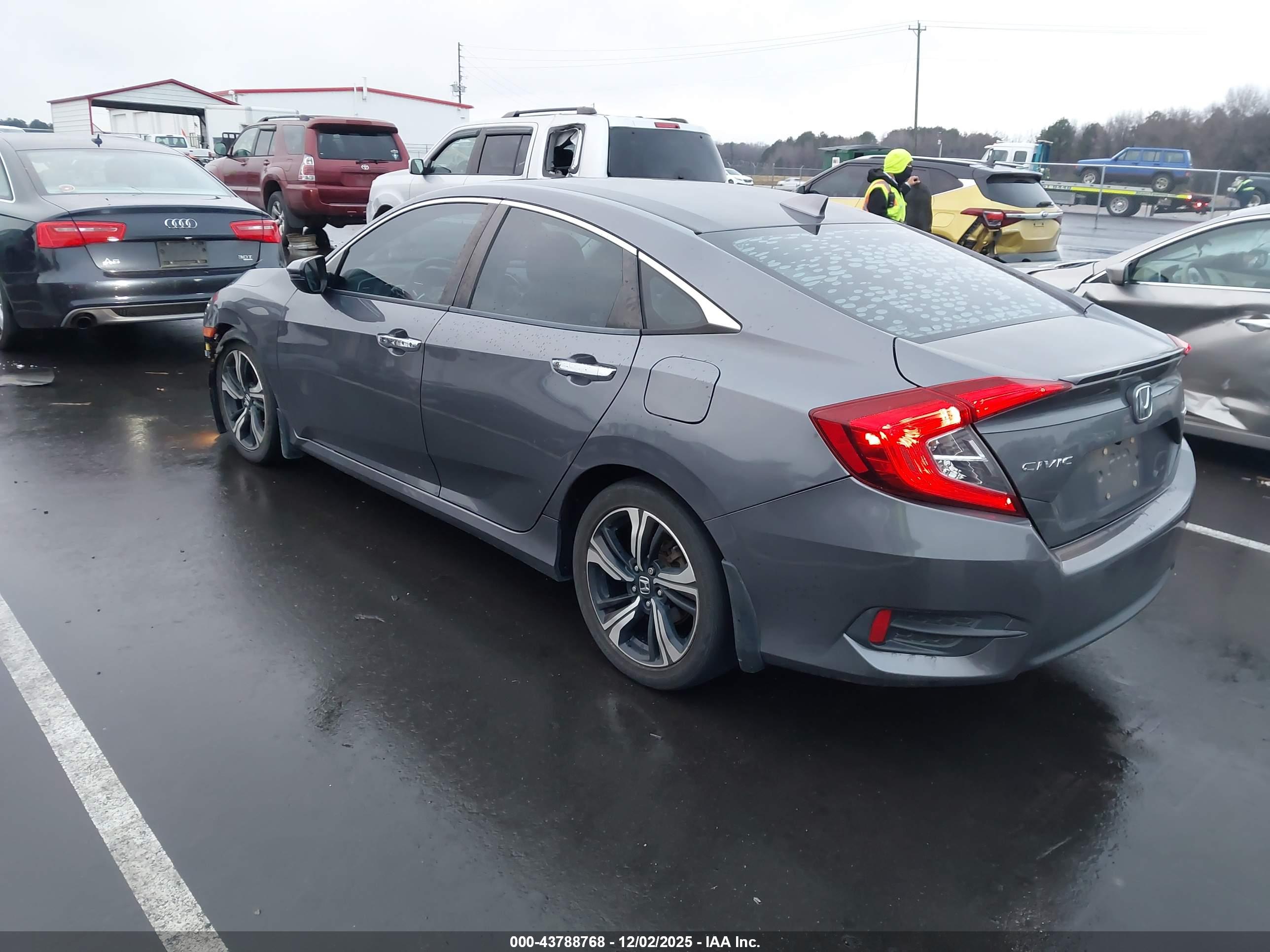 HONDA CIVIC image 3