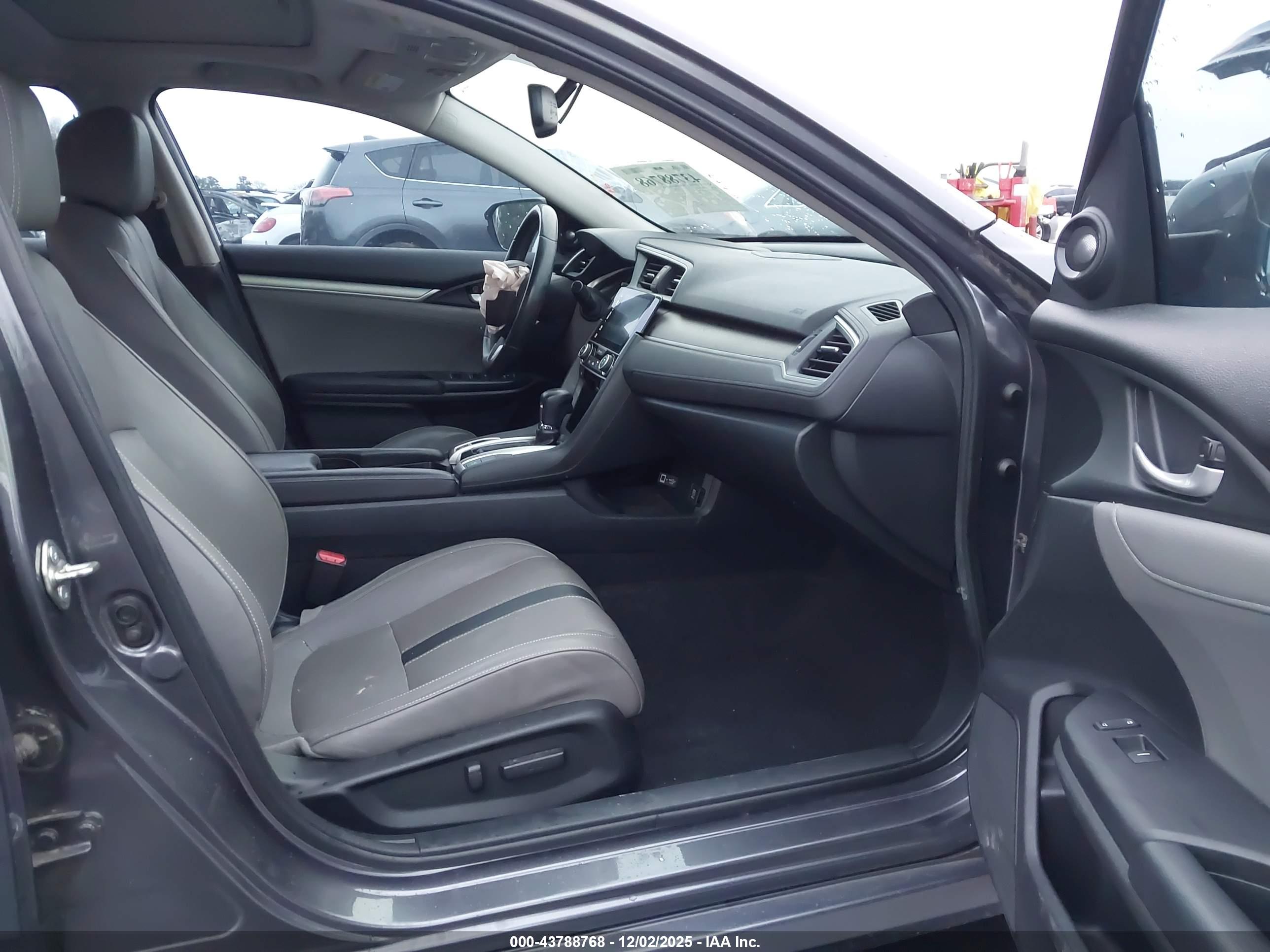 HONDA CIVIC image 5