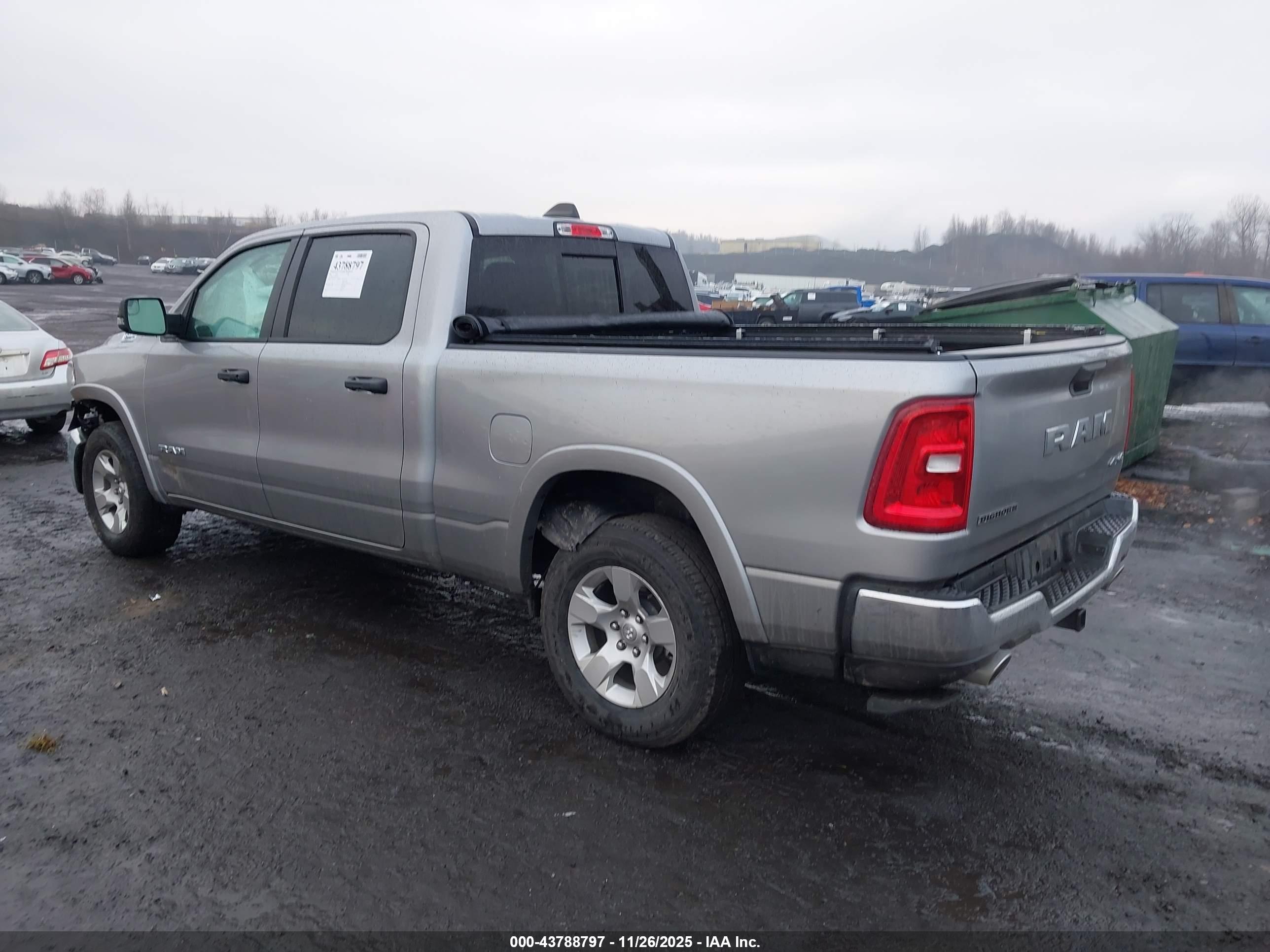 RAM 1500 image 3