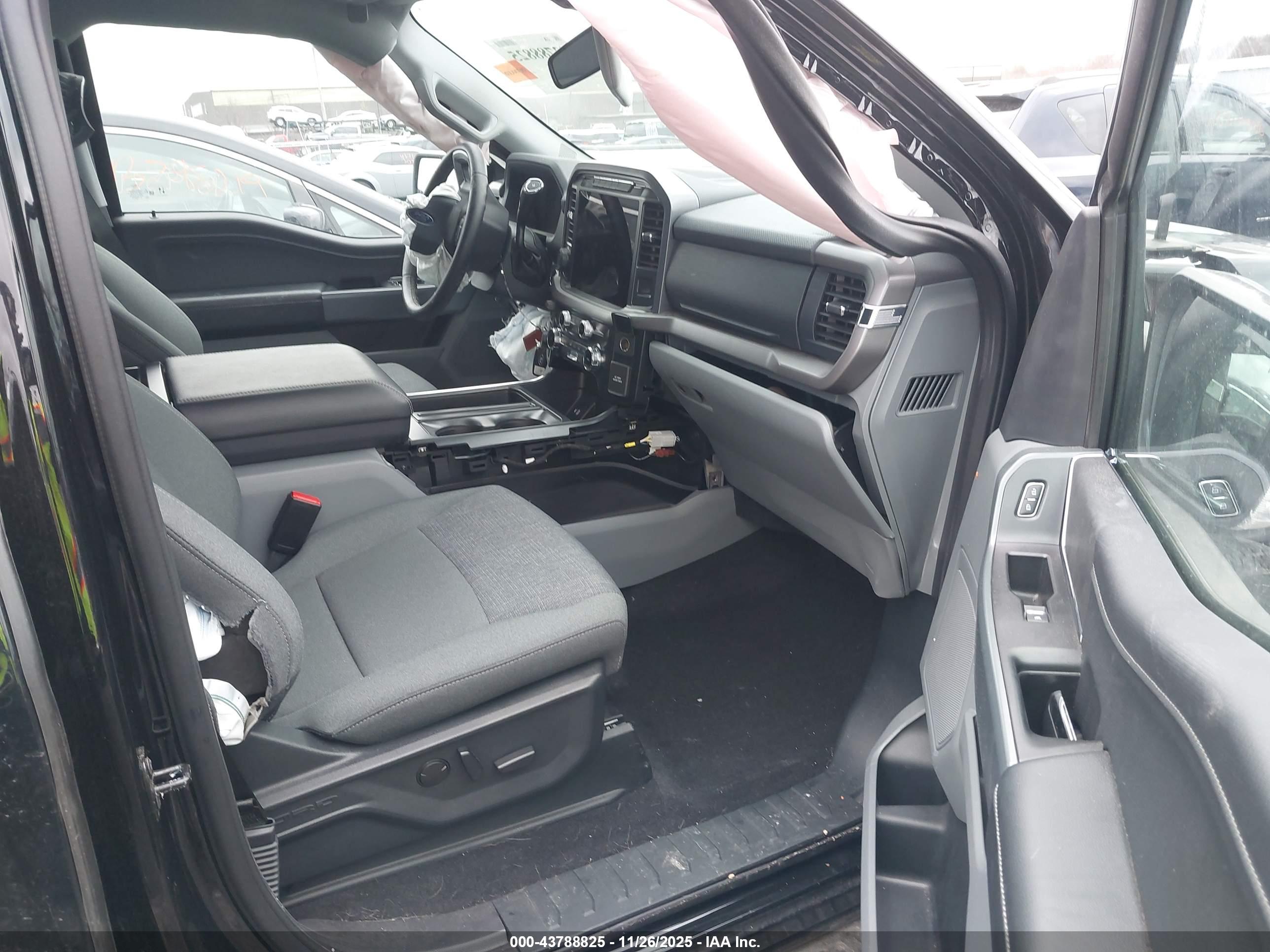 FORD F-150 image 5