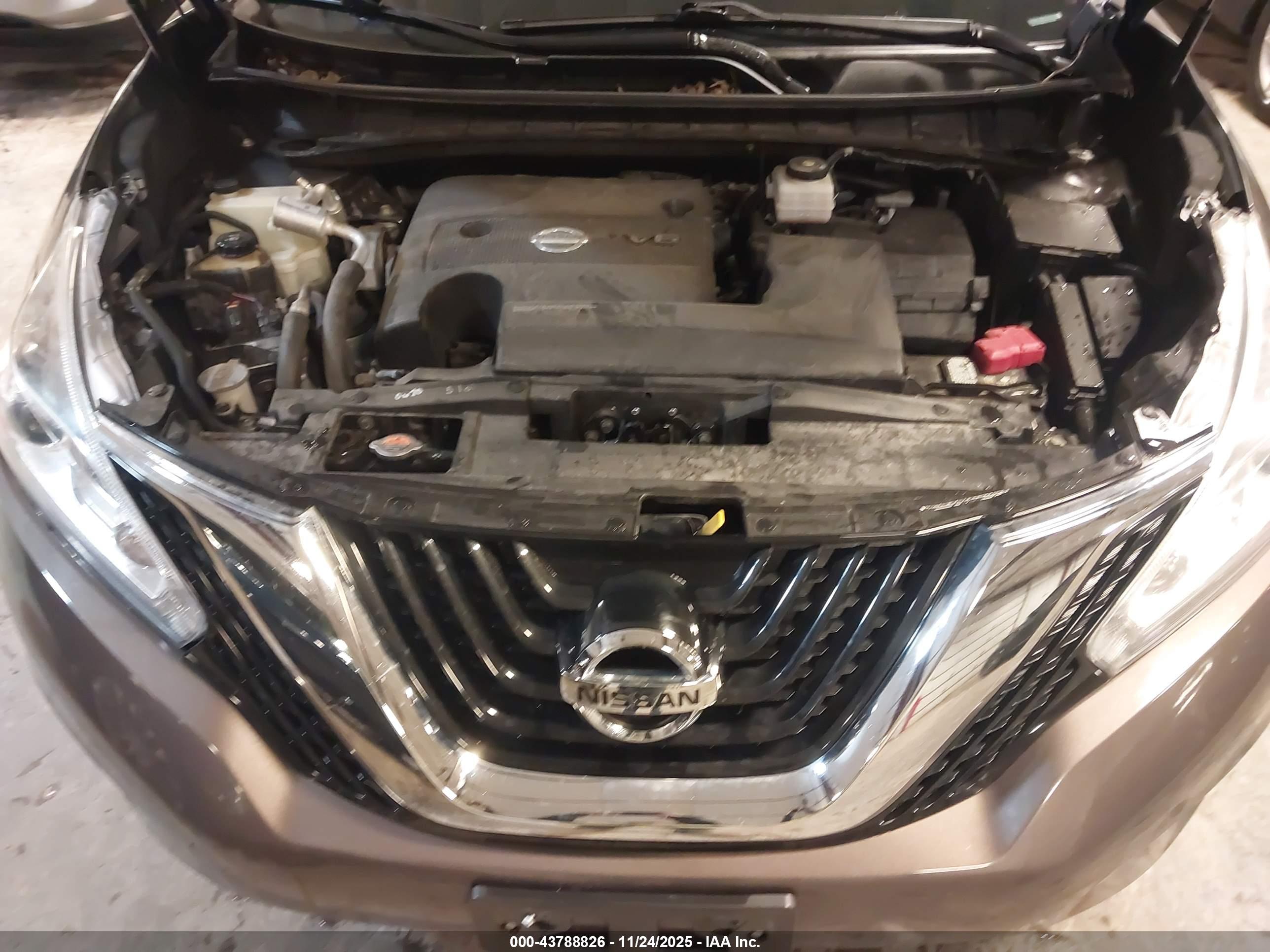 NISSAN MURANO image 10