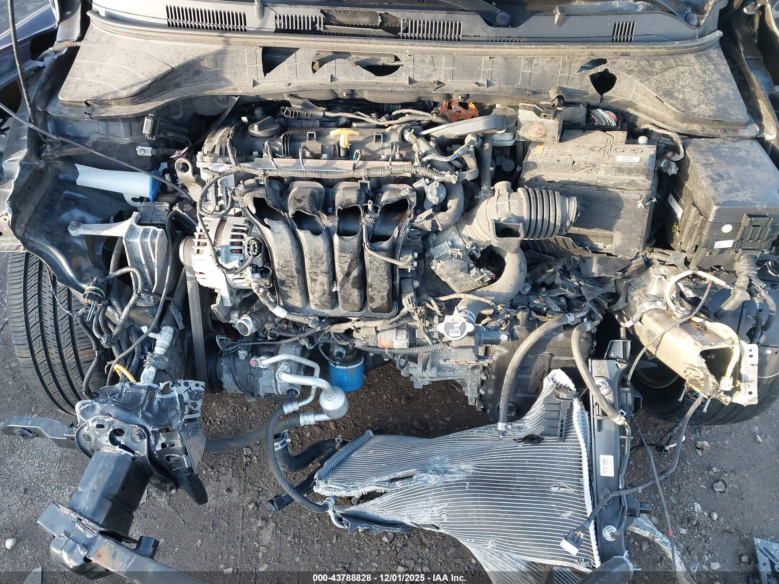 HYUNDAI KONA image 10