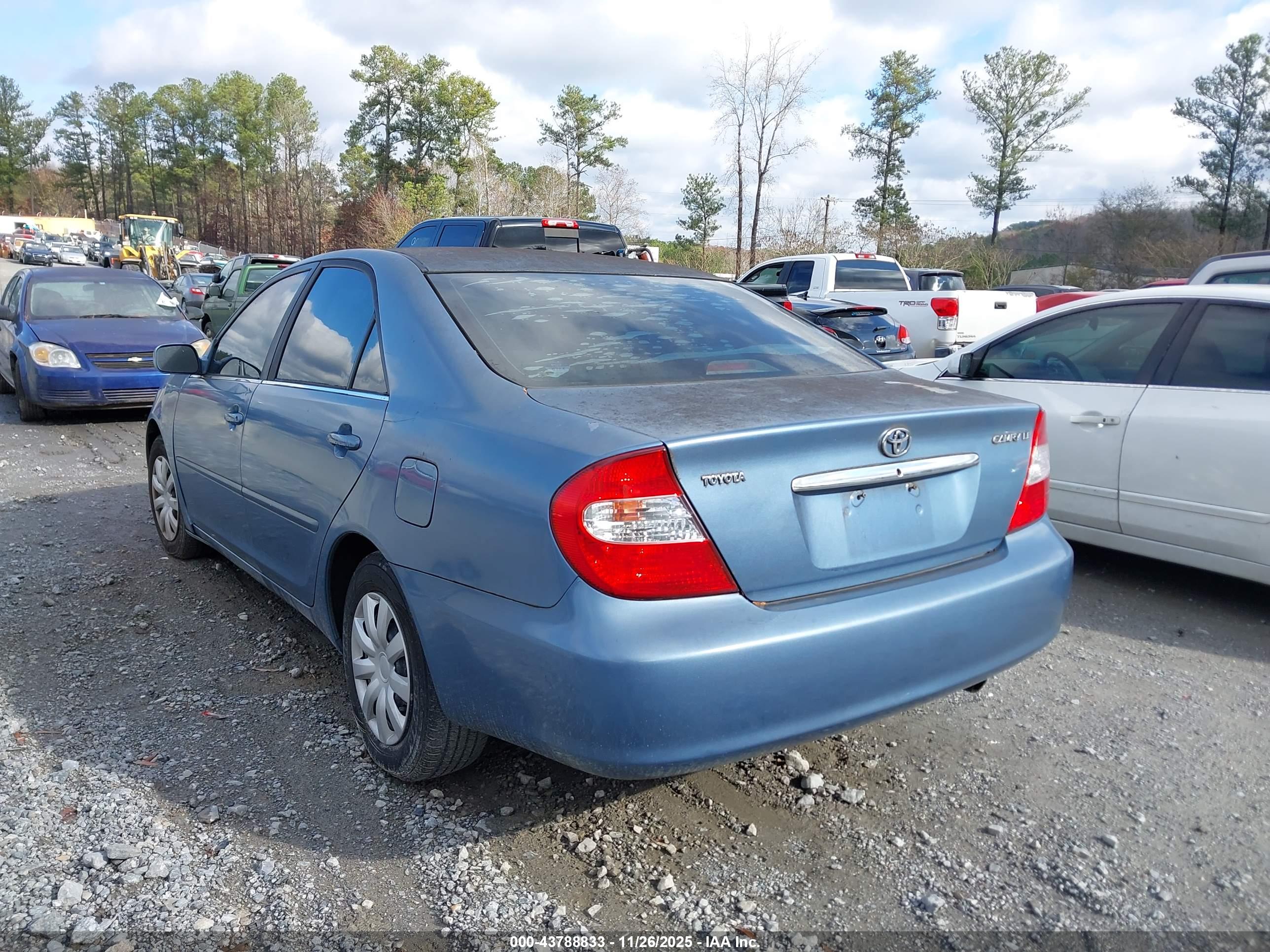 TOYOTA CAMRY image 3