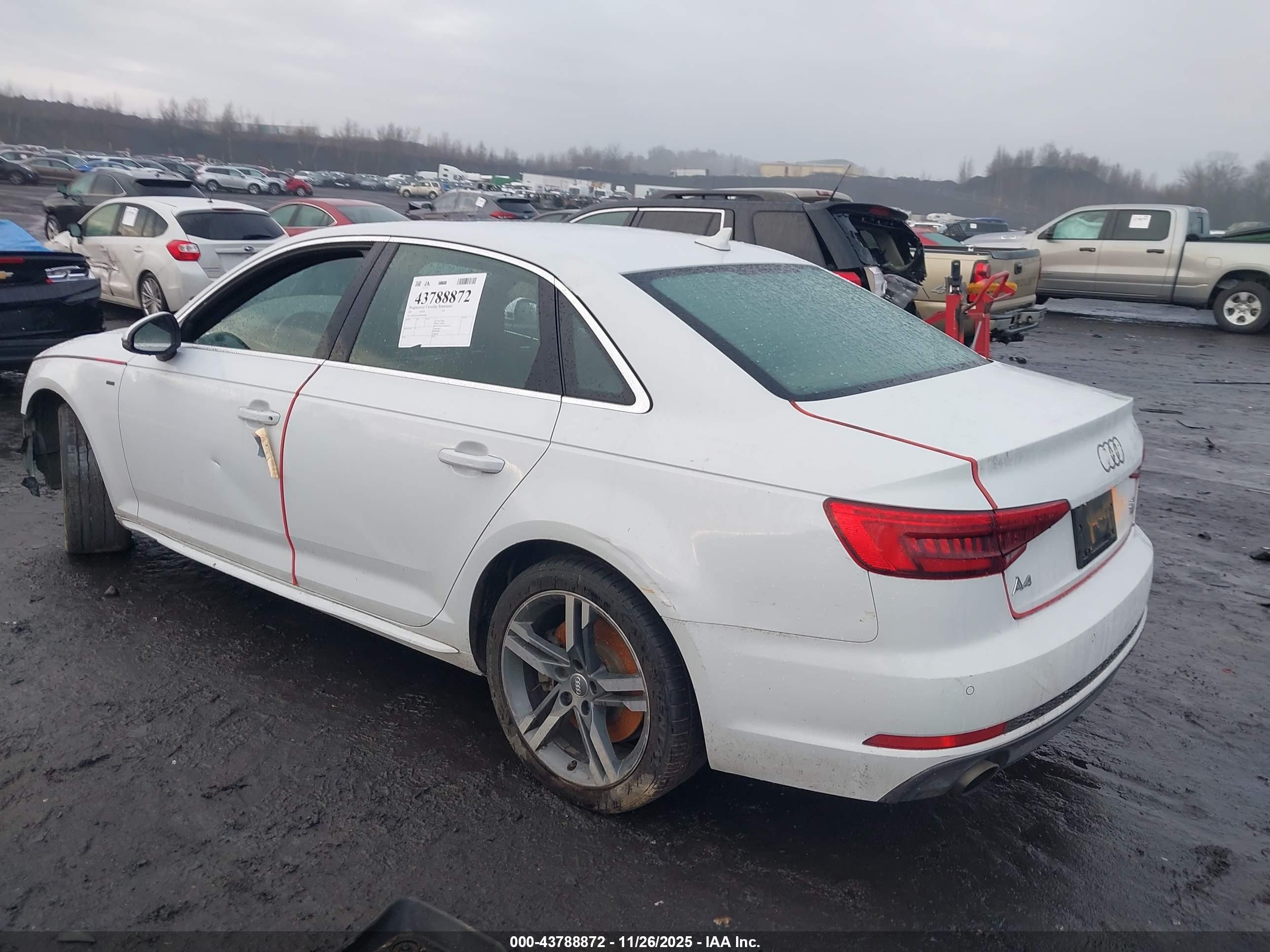 AUDI A4 image 3