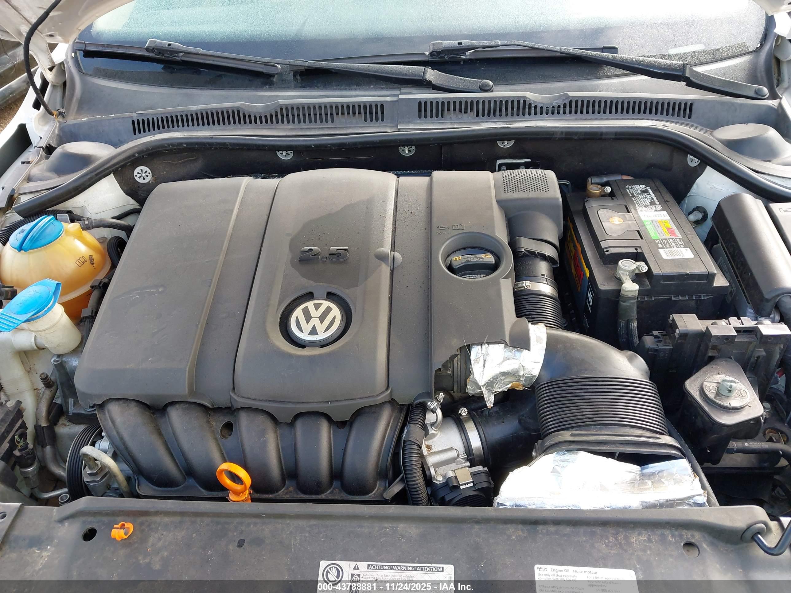 VOLKSWAGEN JETTA image 10