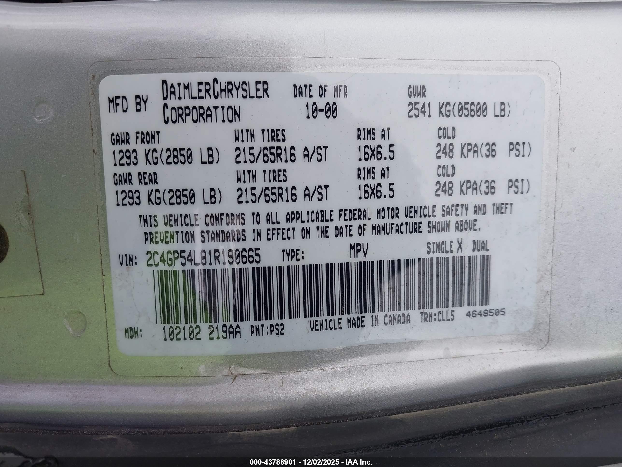 CHRYSLER TOWN image 9