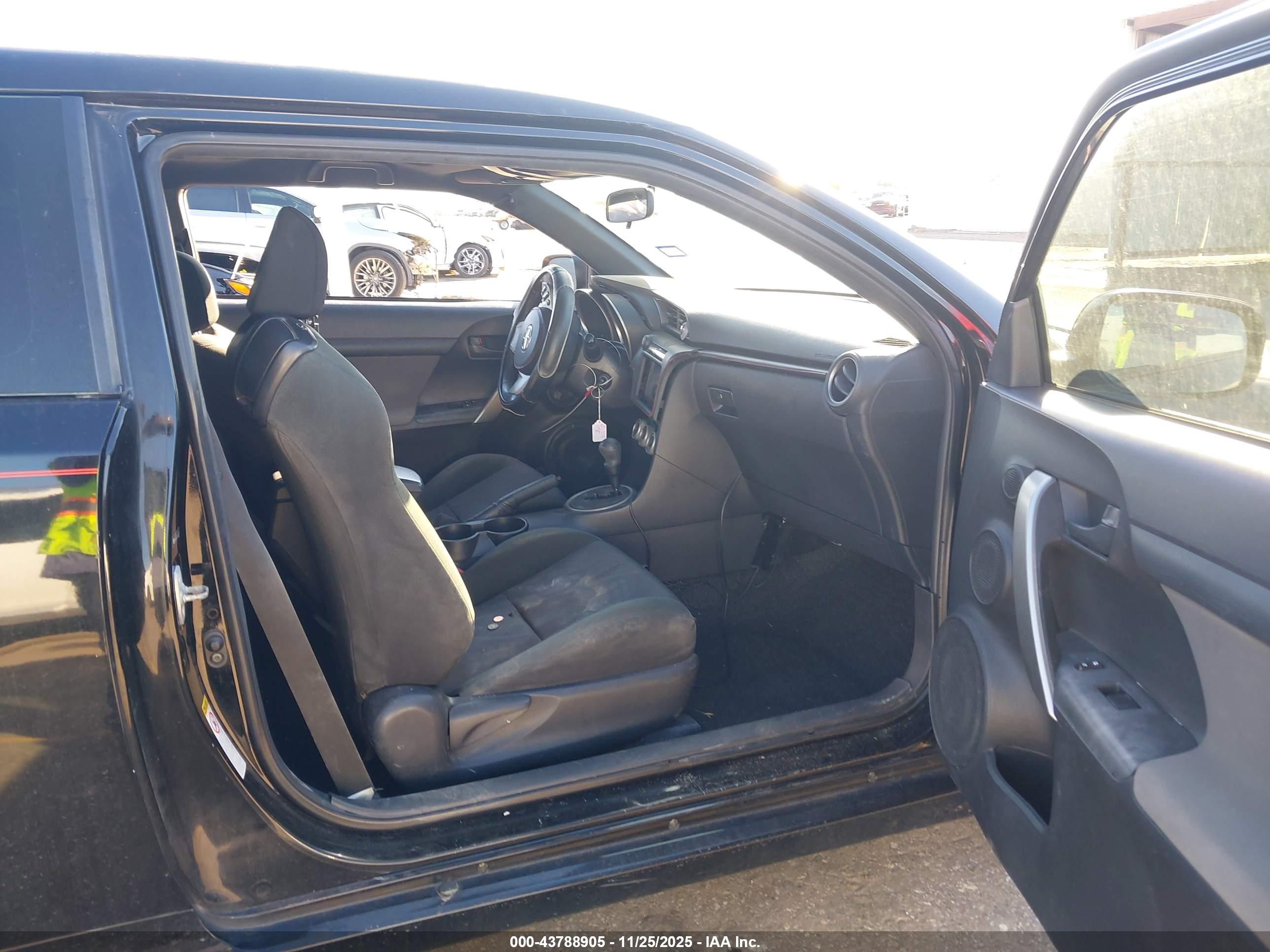 SCION TC image 5