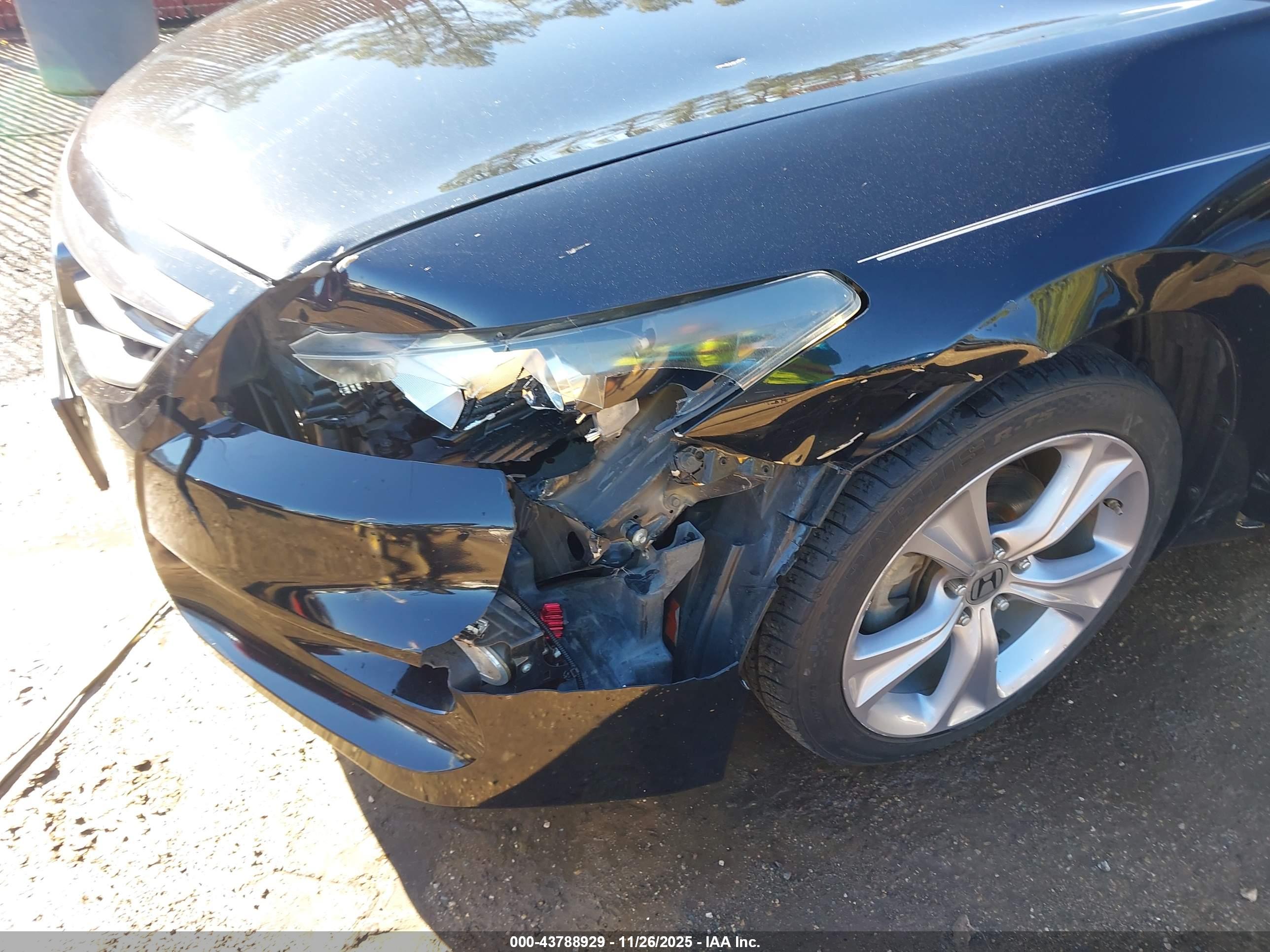 HONDA ACCORD image 6