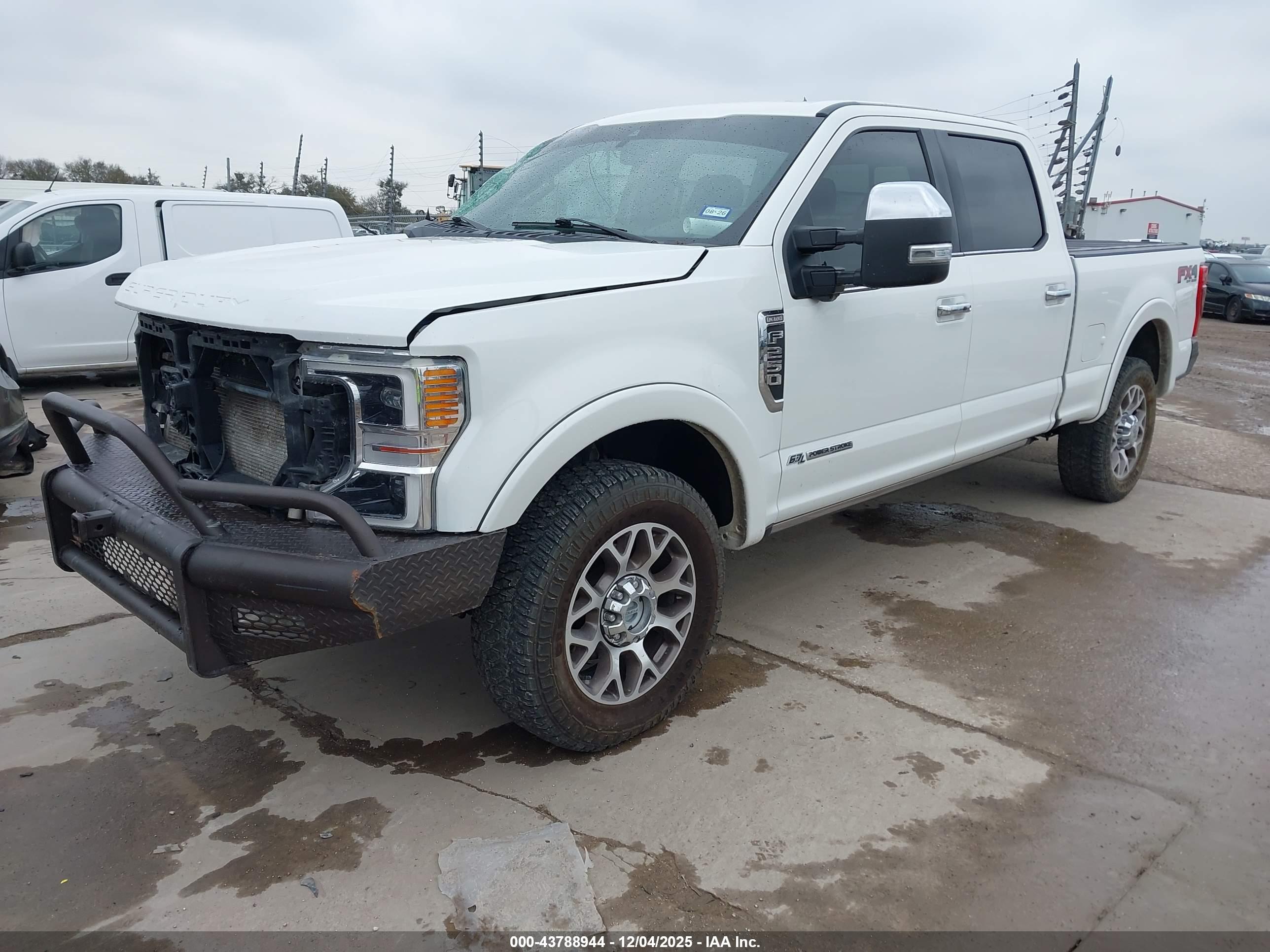 FORD F-250 image 2
