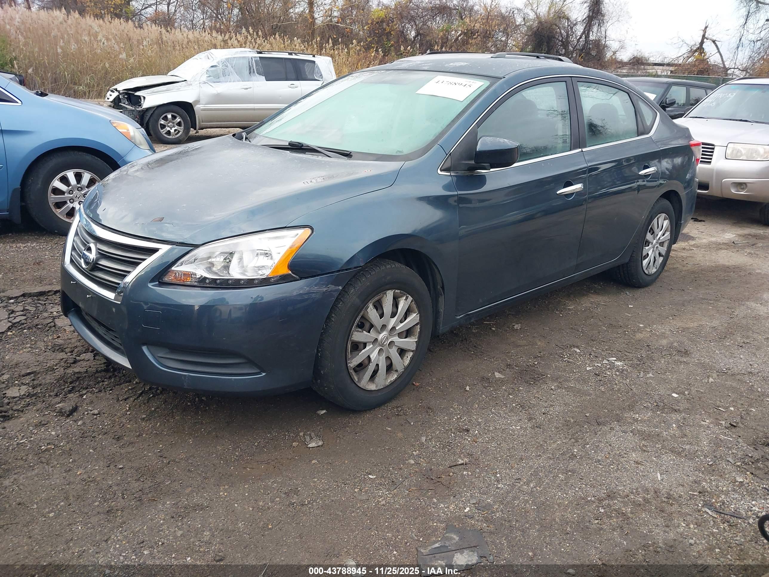 NISSAN SENTRA image 2