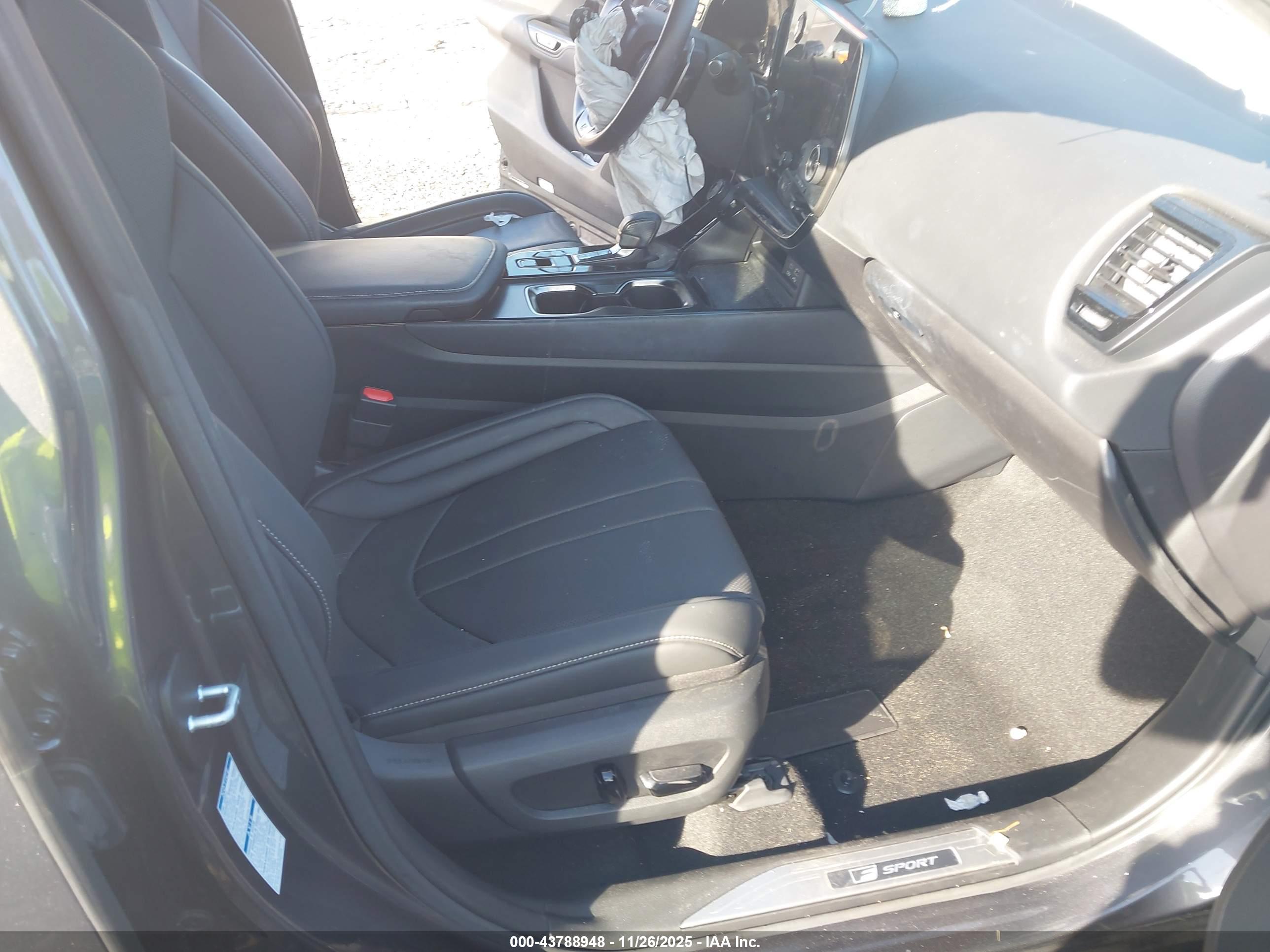 LEXUS NX image 5