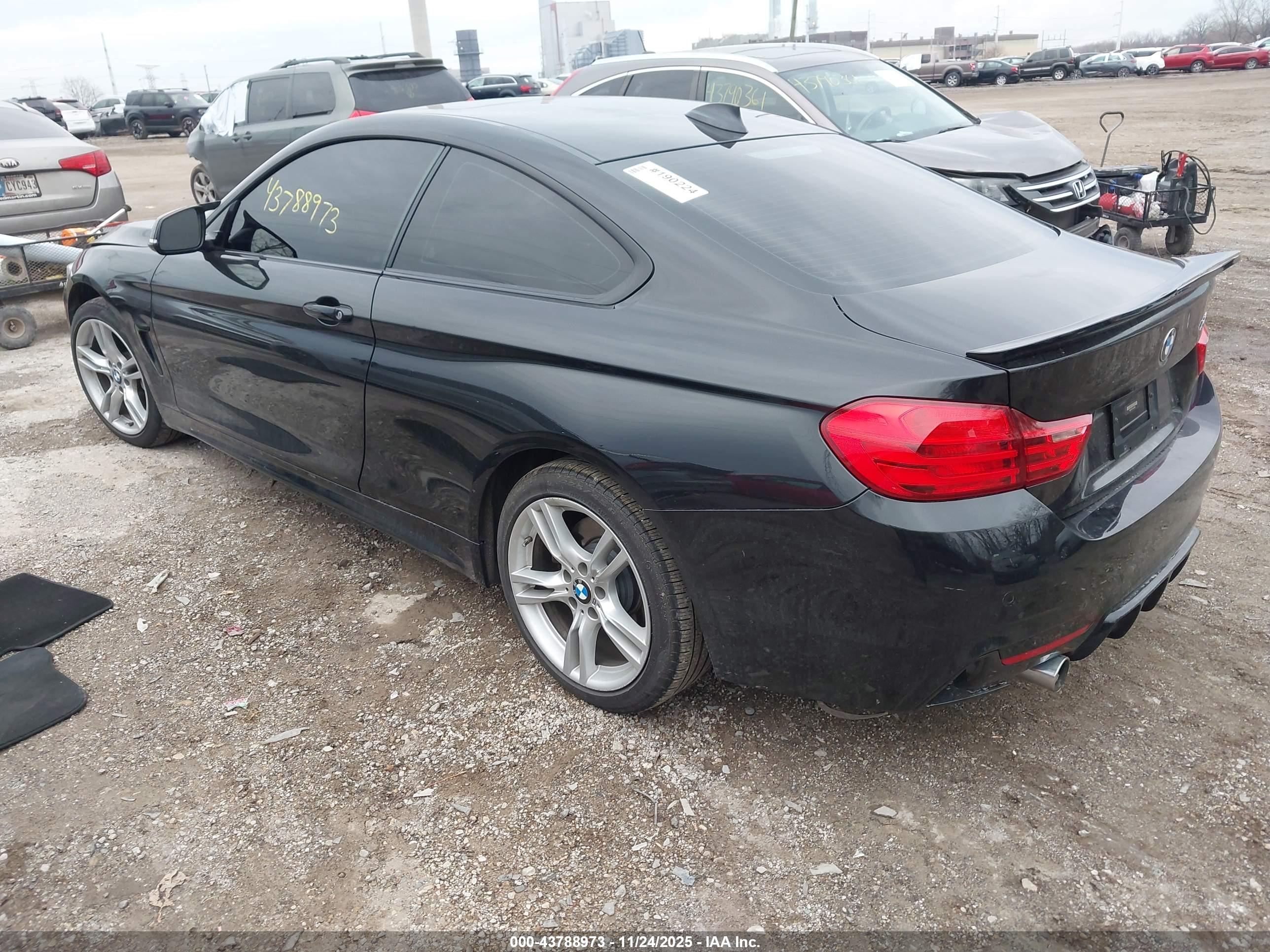 BMW 440I image 3