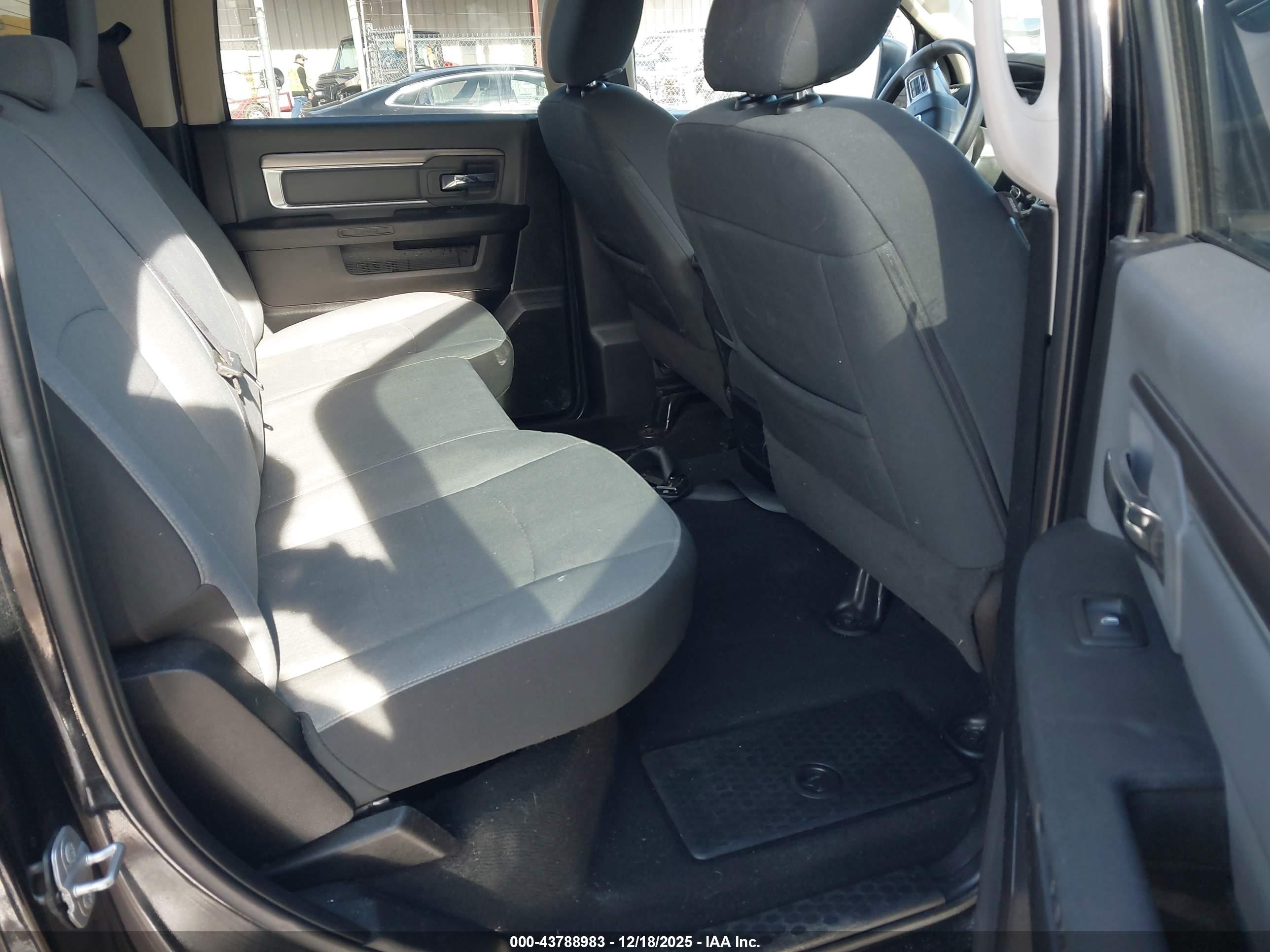 RAM 1500 image 8