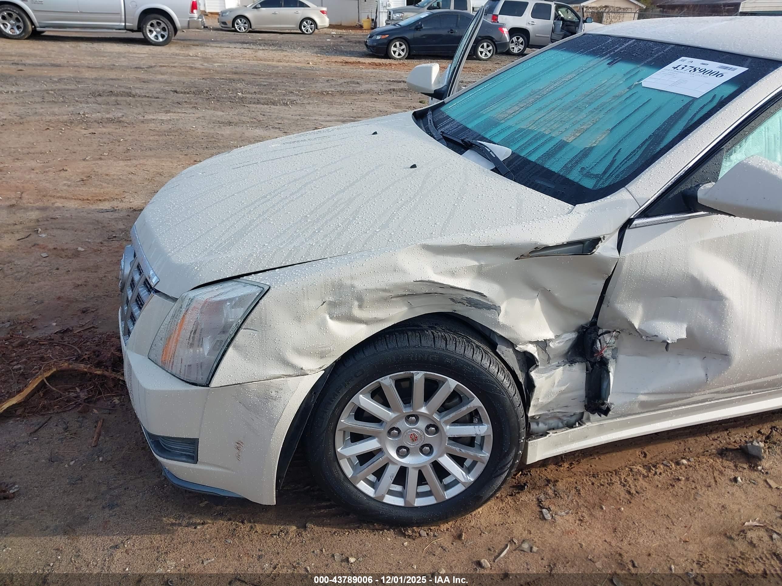 CADILLAC CTS image 6