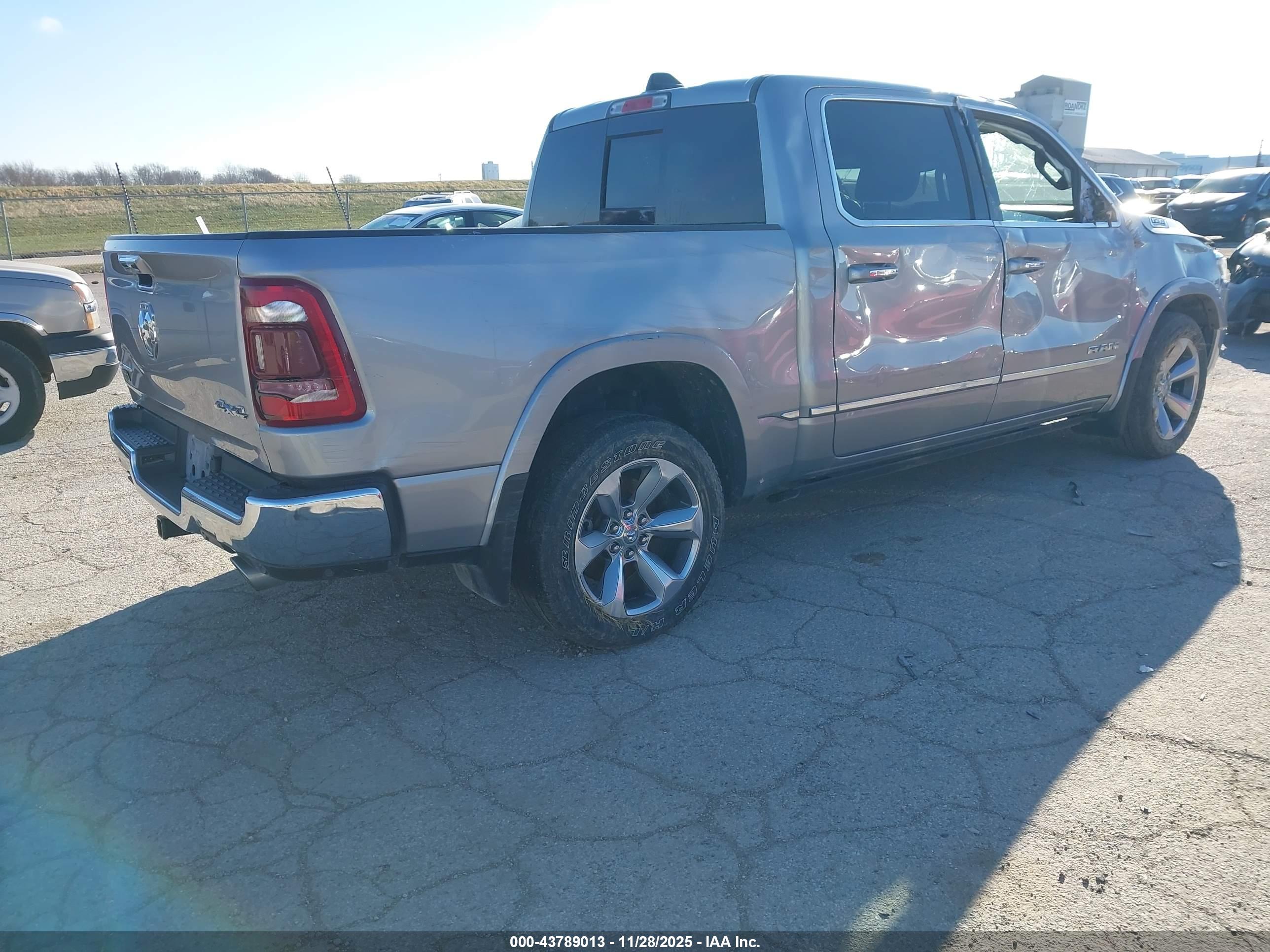 RAM 1500 image 4