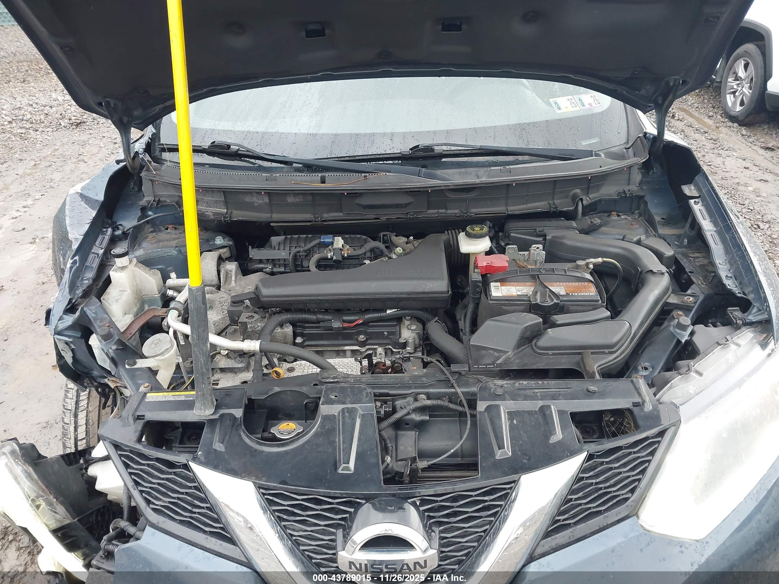 NISSAN ROGUE image 10