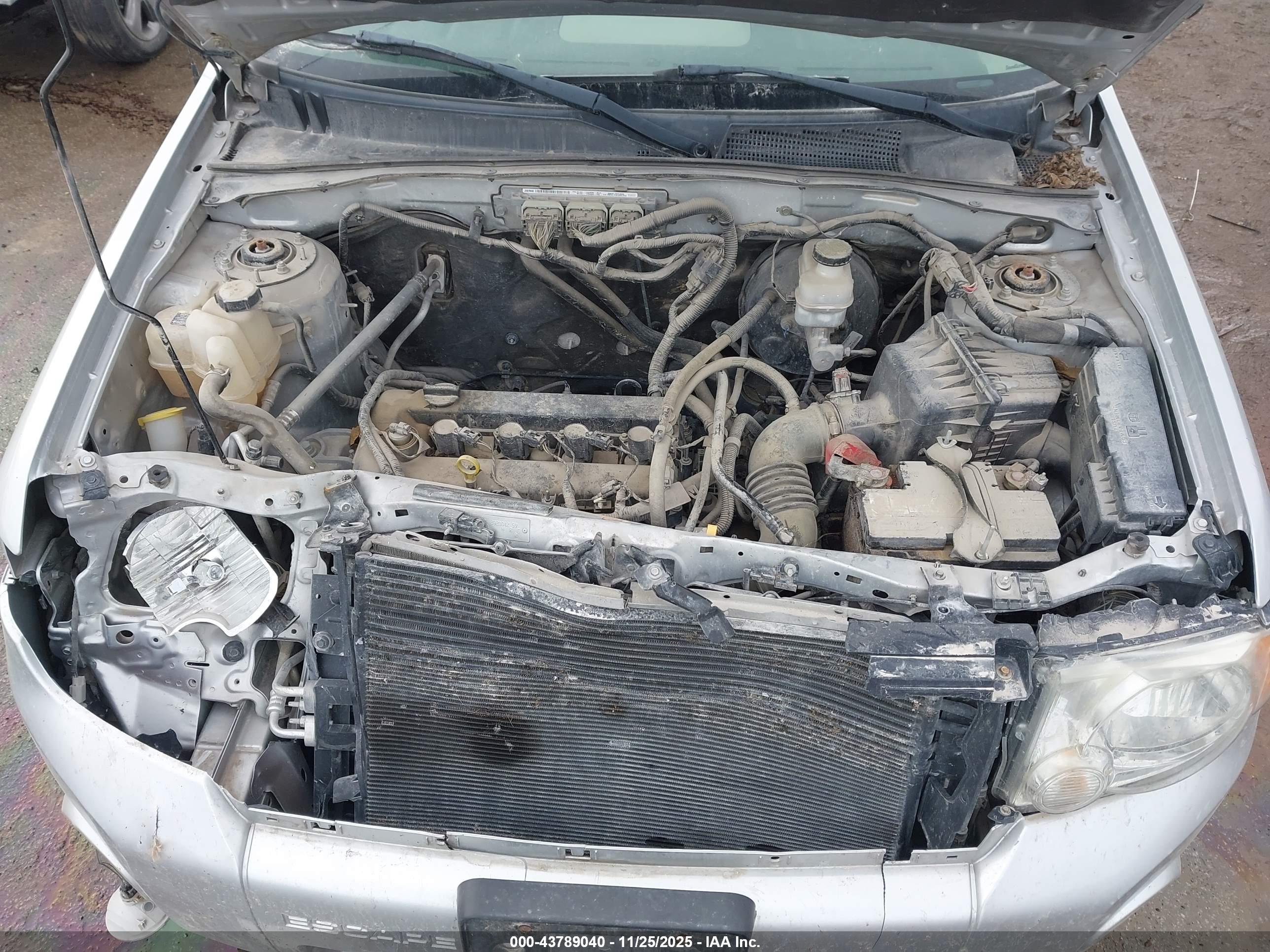 FORD ESCAPE image 10