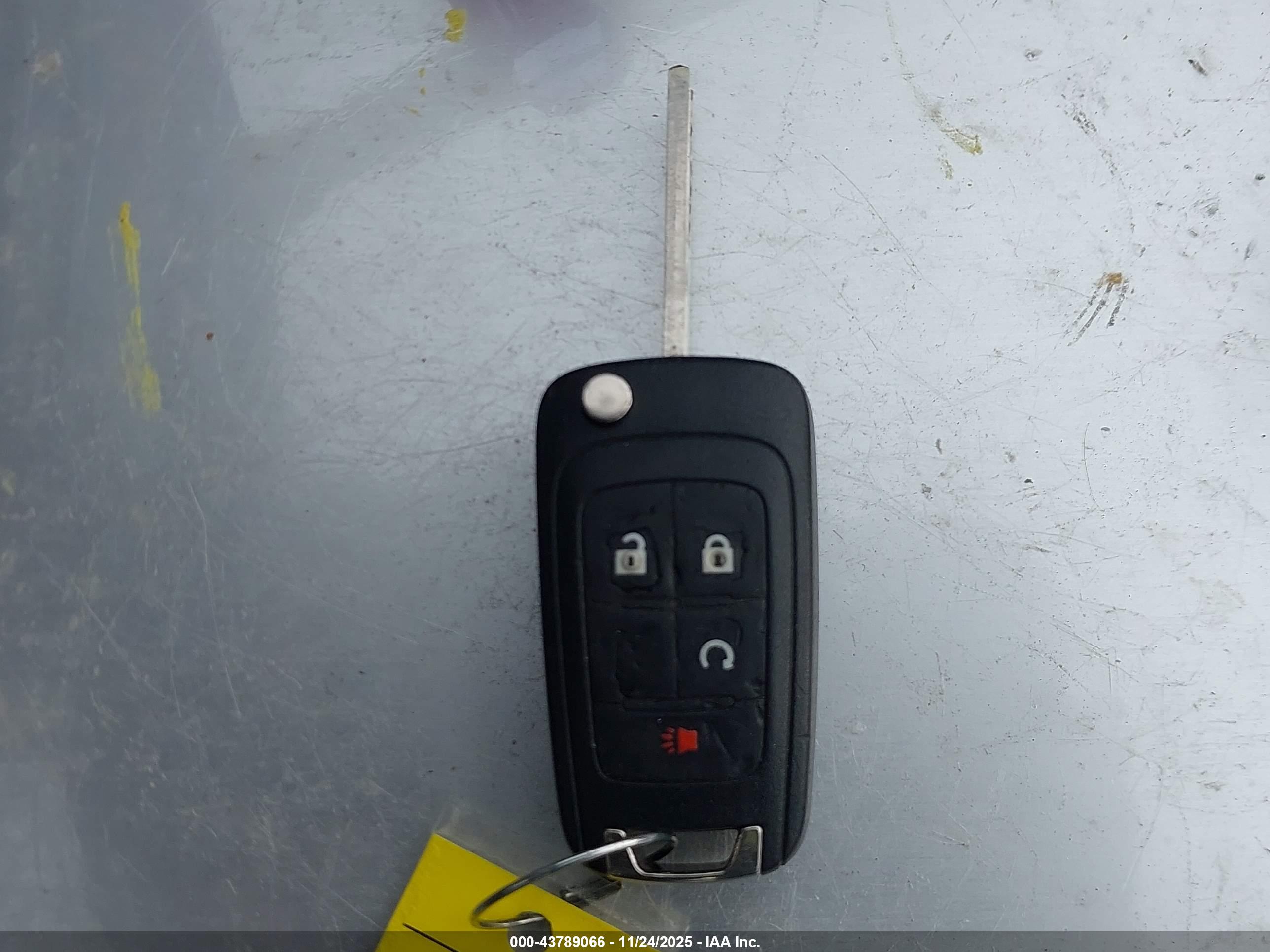 CHEVROLET EQUINOX image 11