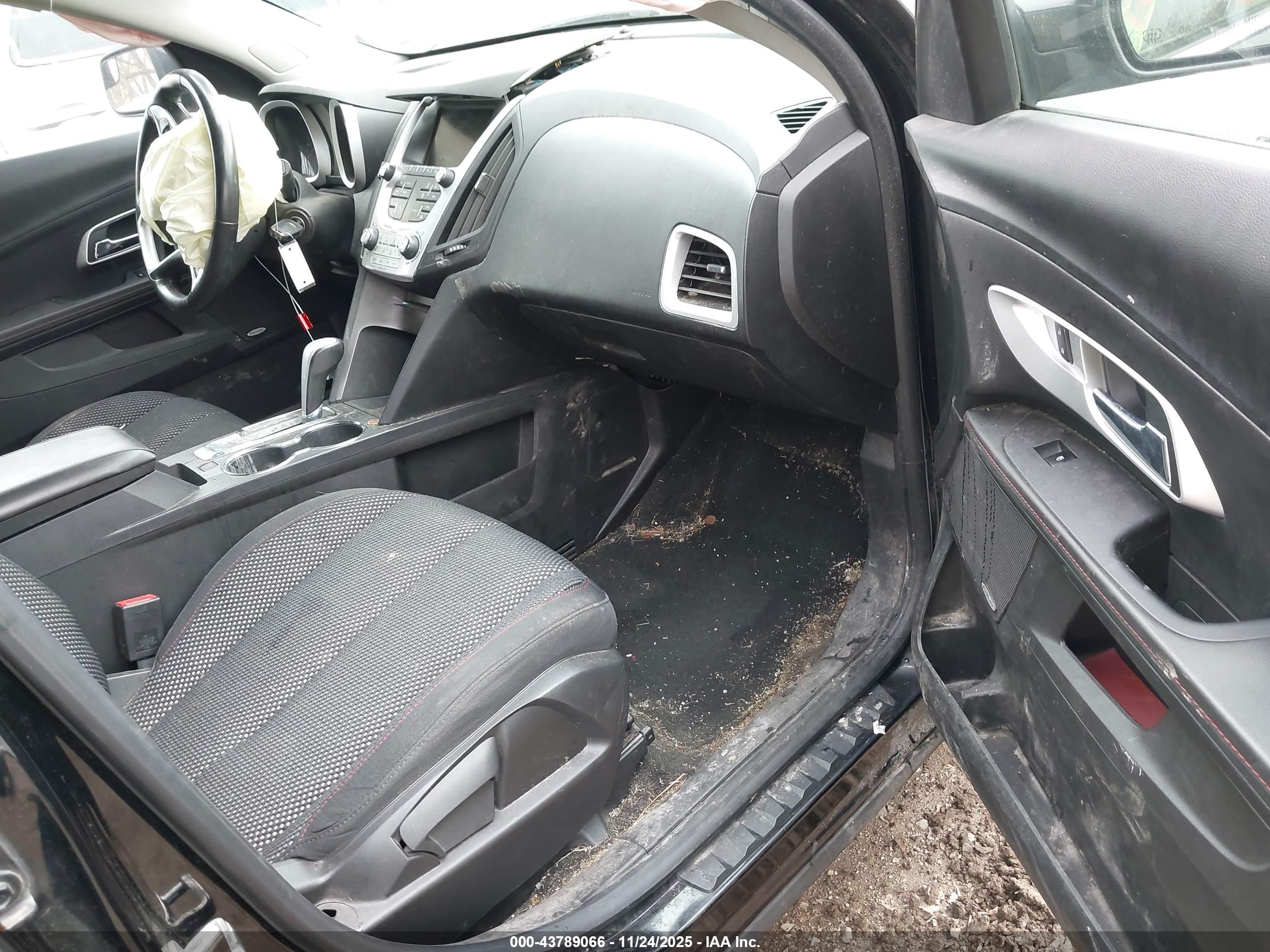 CHEVROLET EQUINOX image 5