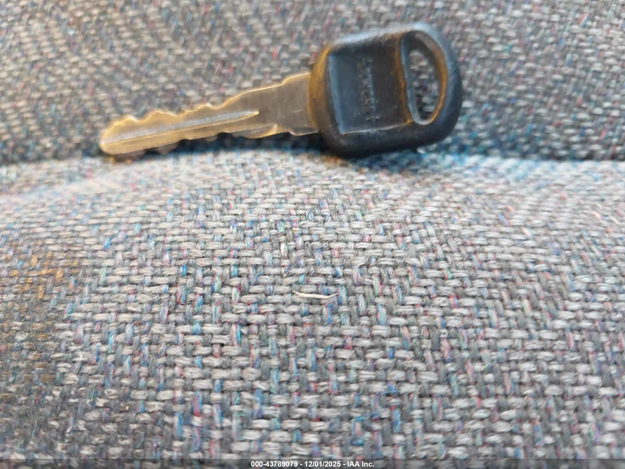 GMC SAVANA image 11