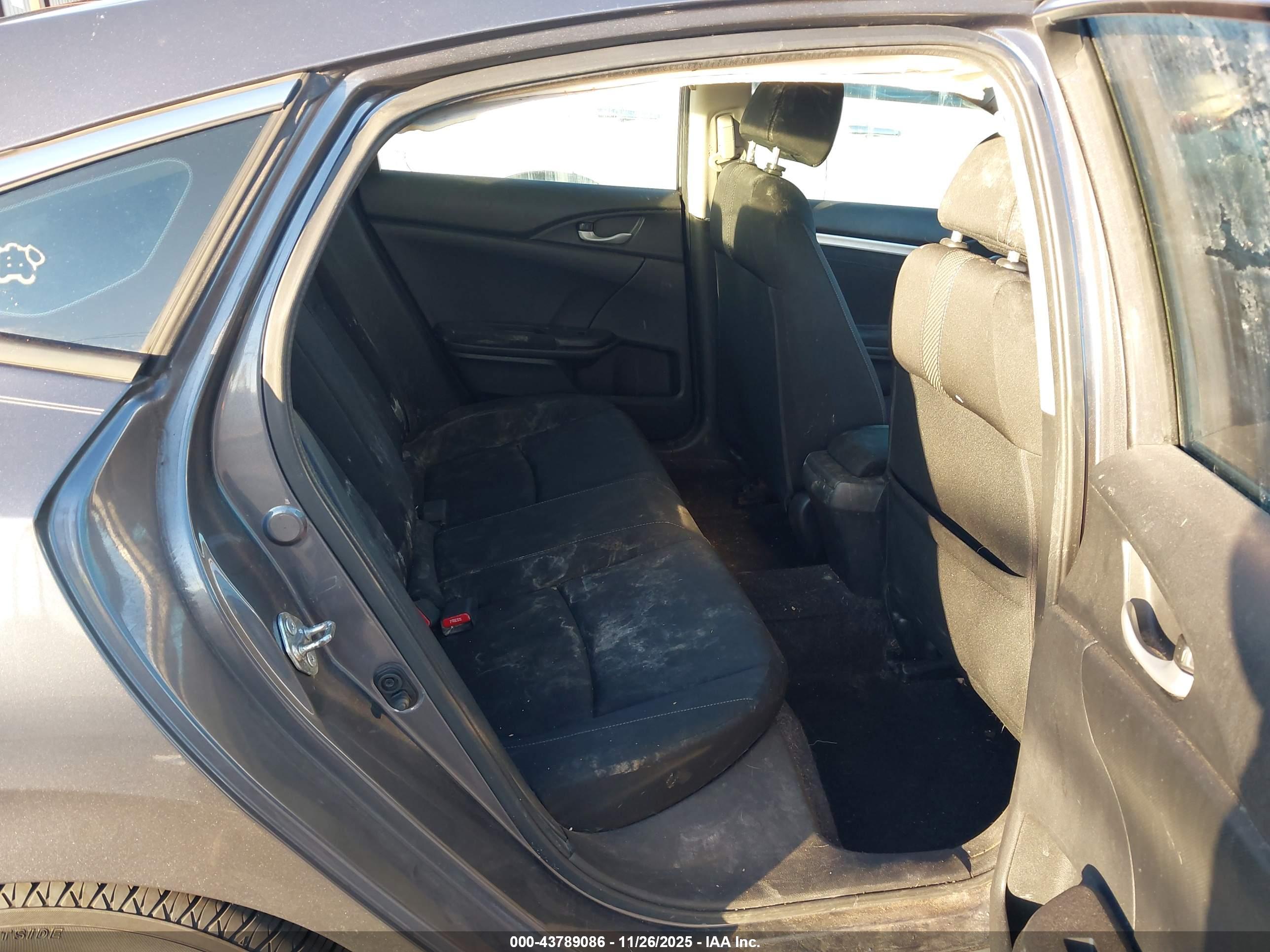 HONDA CIVIC image 8
