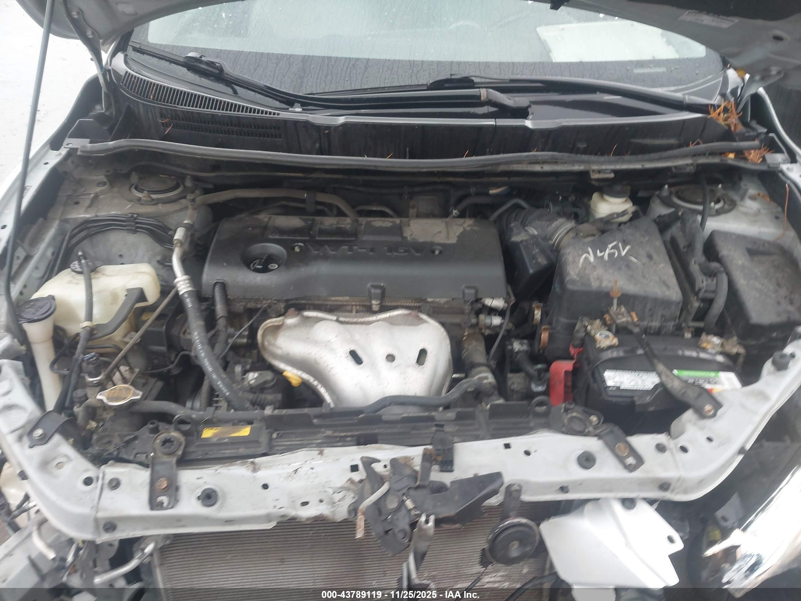 TOYOTA MATRIX image 10