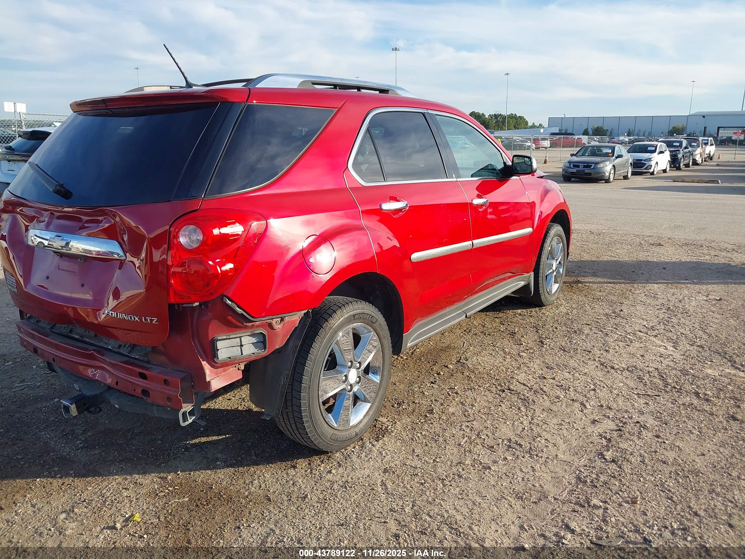 CHEVROLET EQUINOX image 4