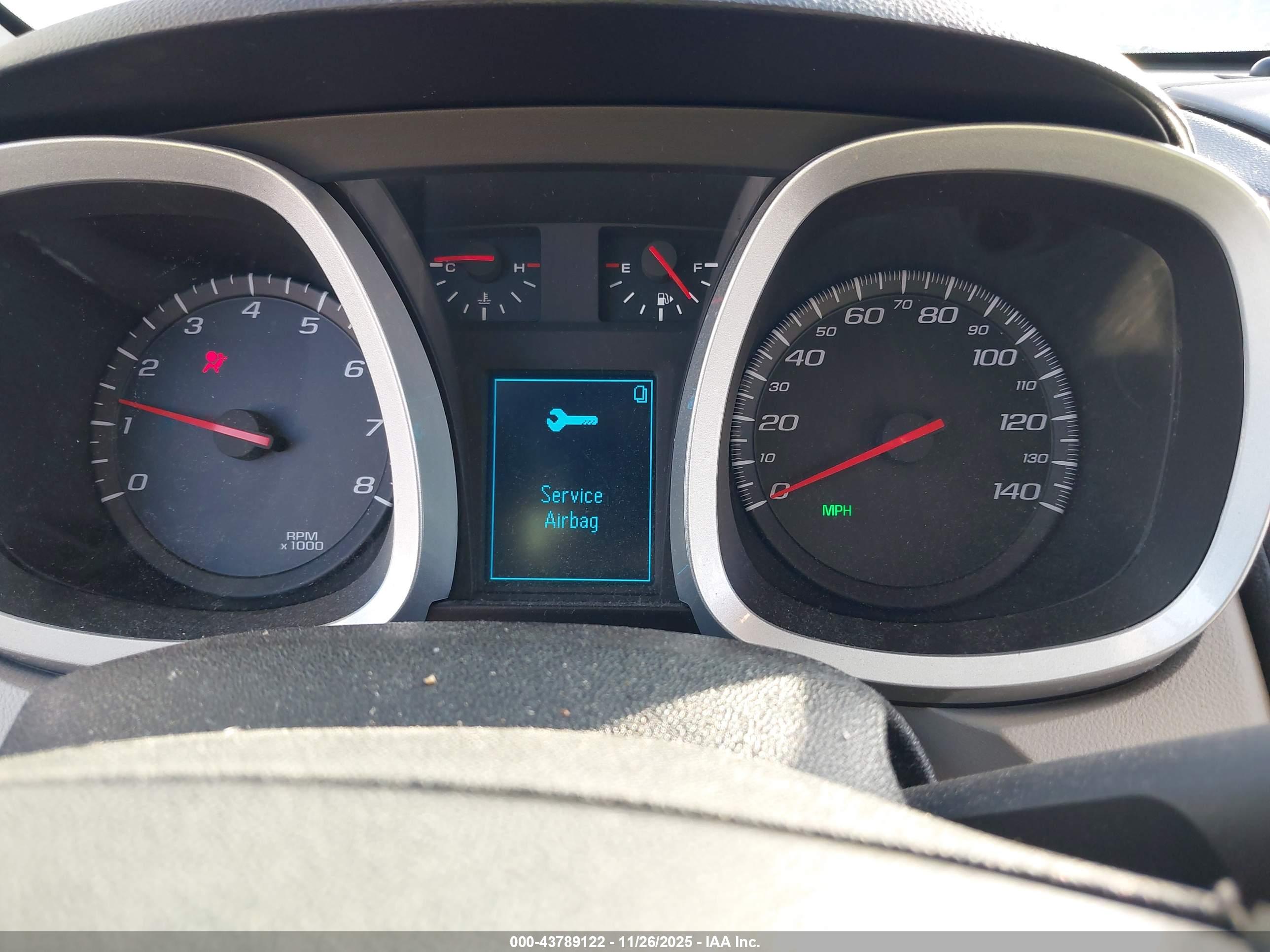 CHEVROLET EQUINOX image 7