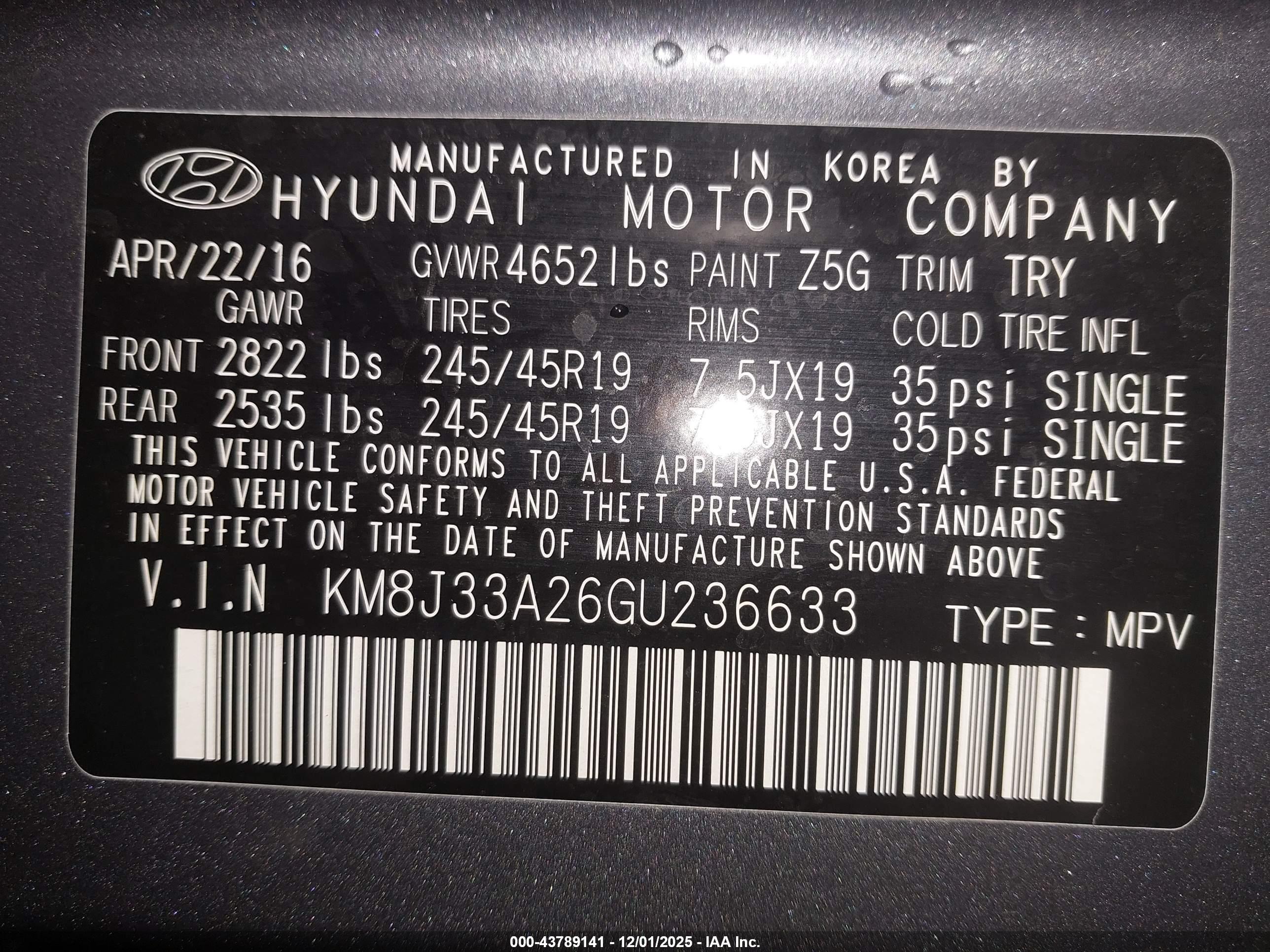 HYUNDAI TUCSON image 9