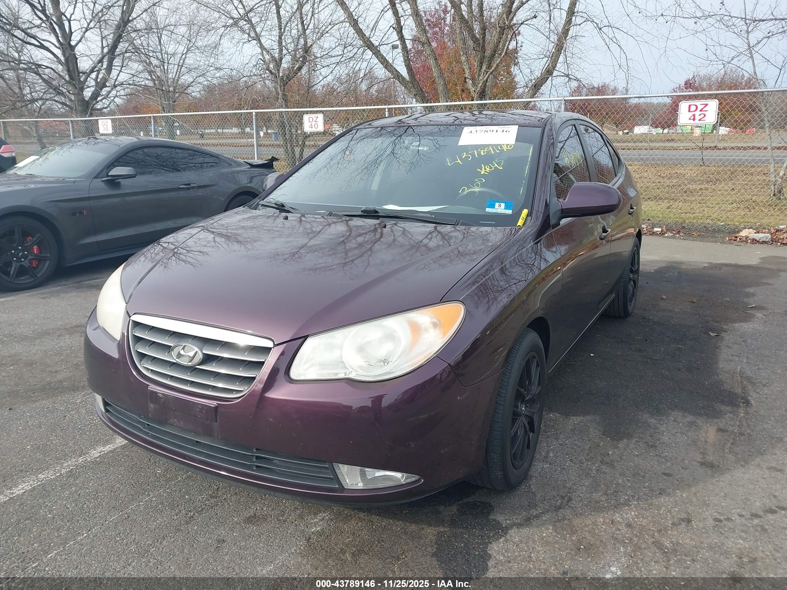 HYUNDAI ELANTRA image 2