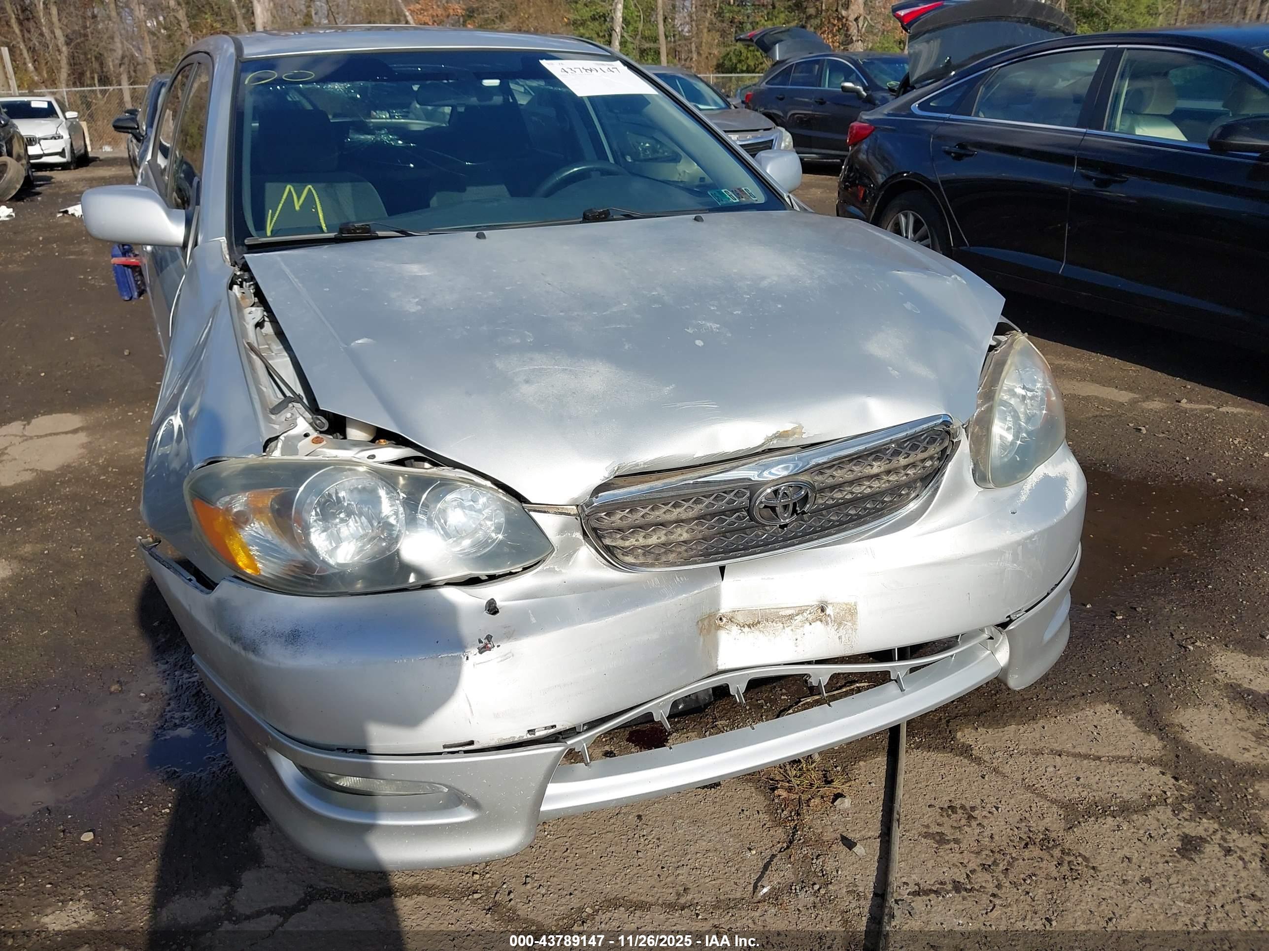TOYOTA COROLLA image 6