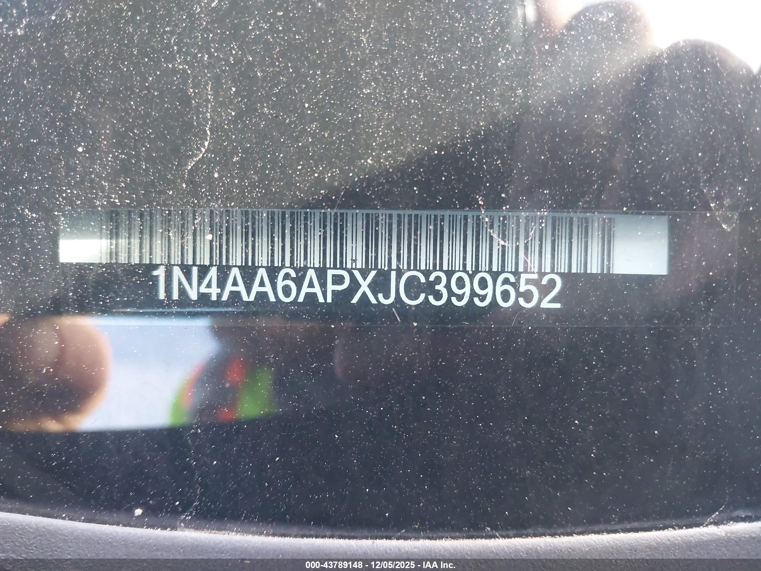 NISSAN MAXIMA image 9