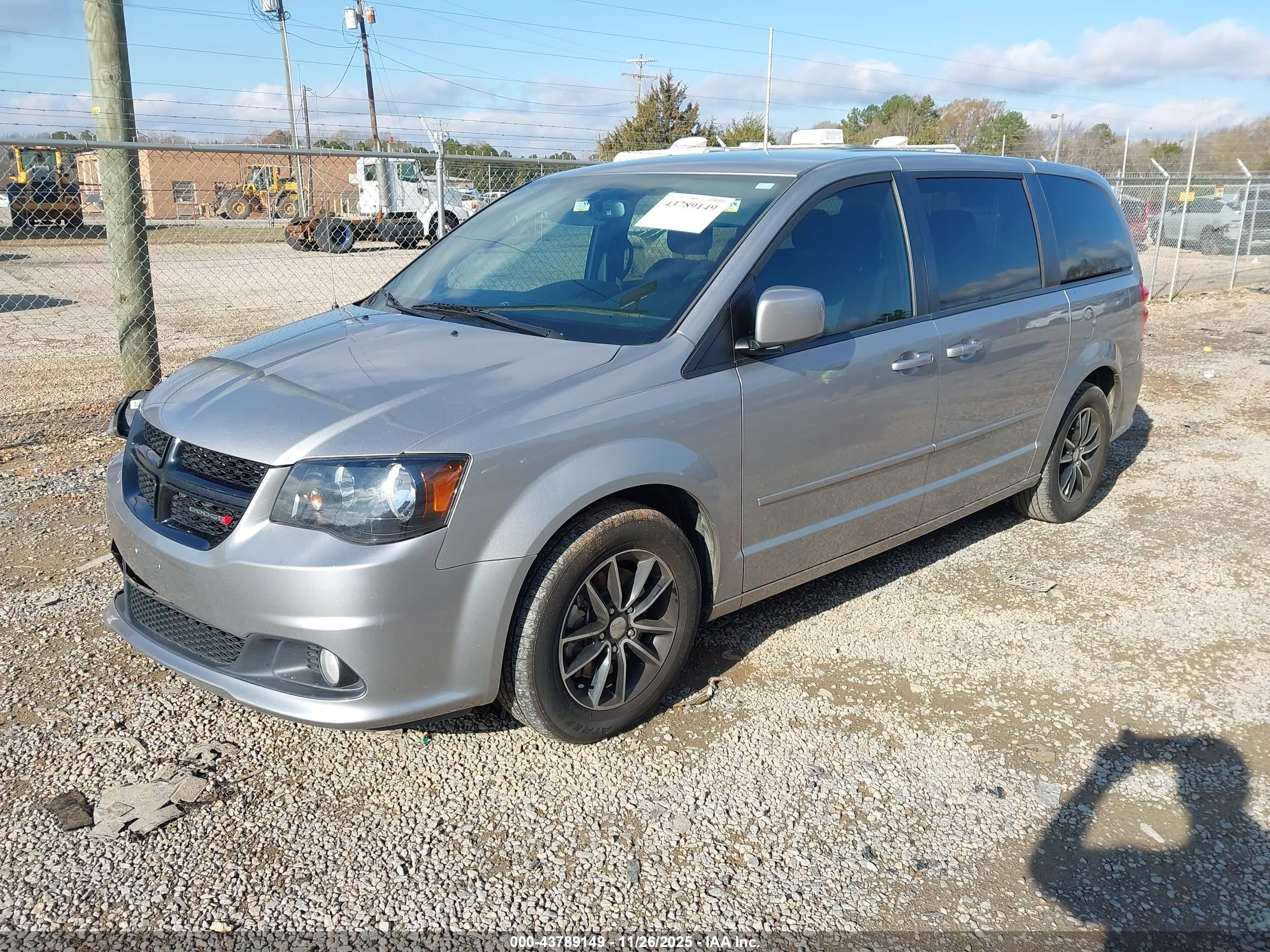 DODGE GRAND image 2