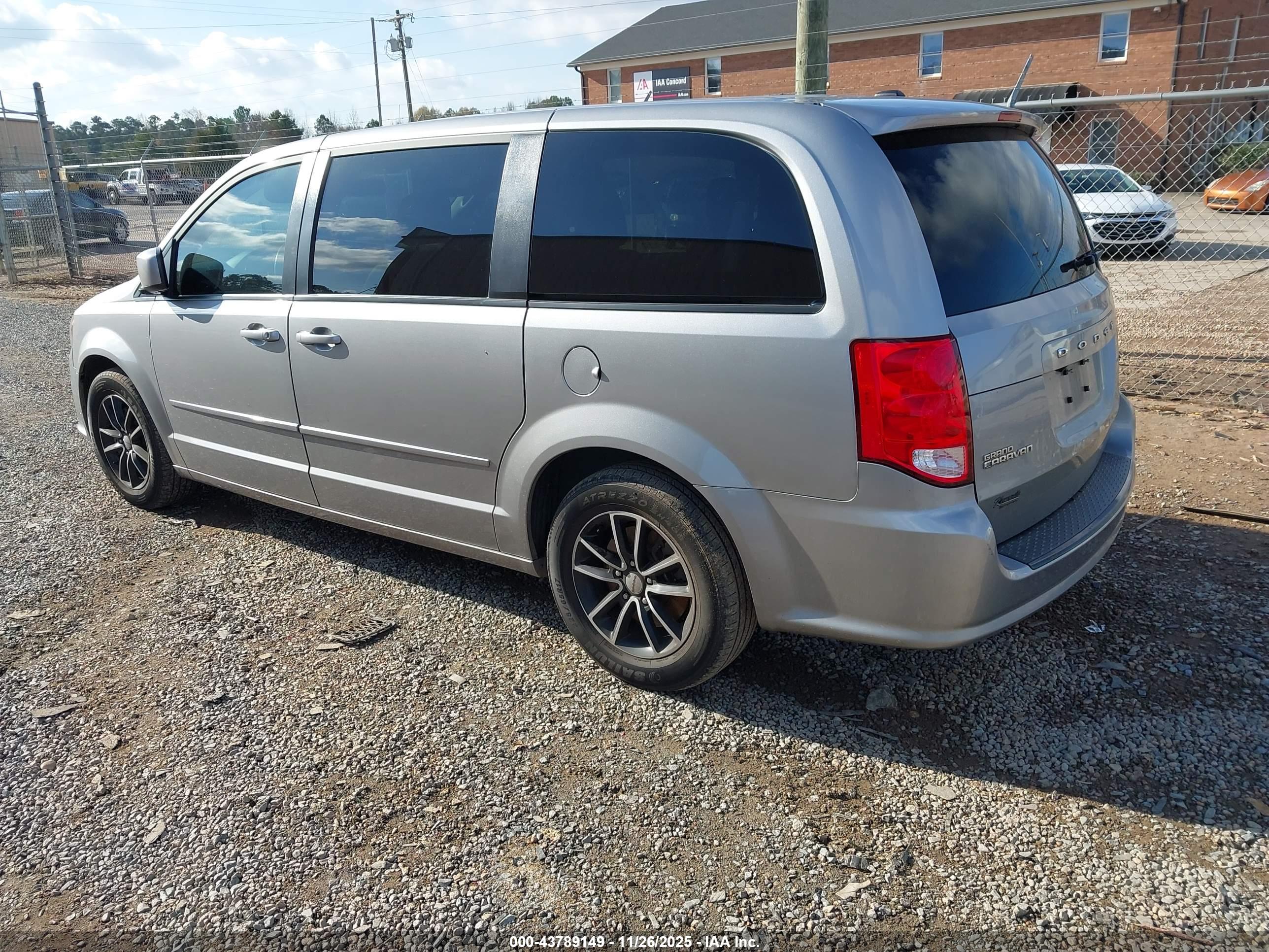 DODGE GRAND image 3