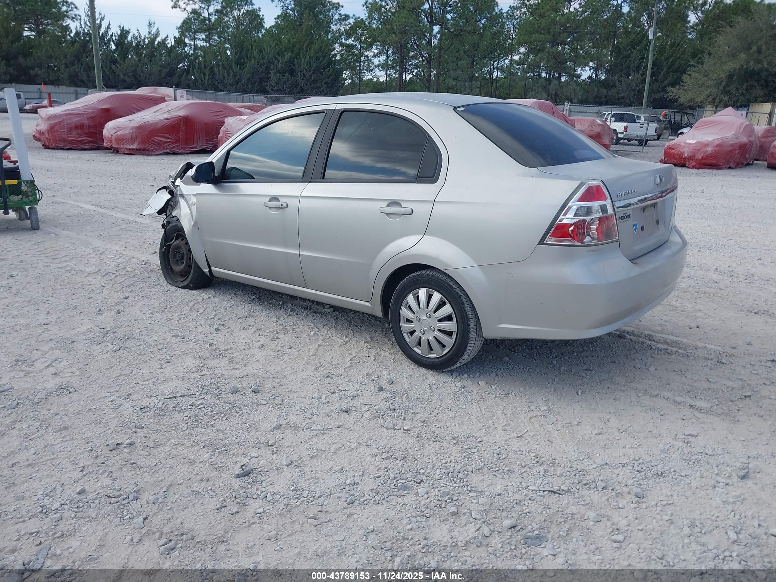 CHEVROLET AVEO image 3