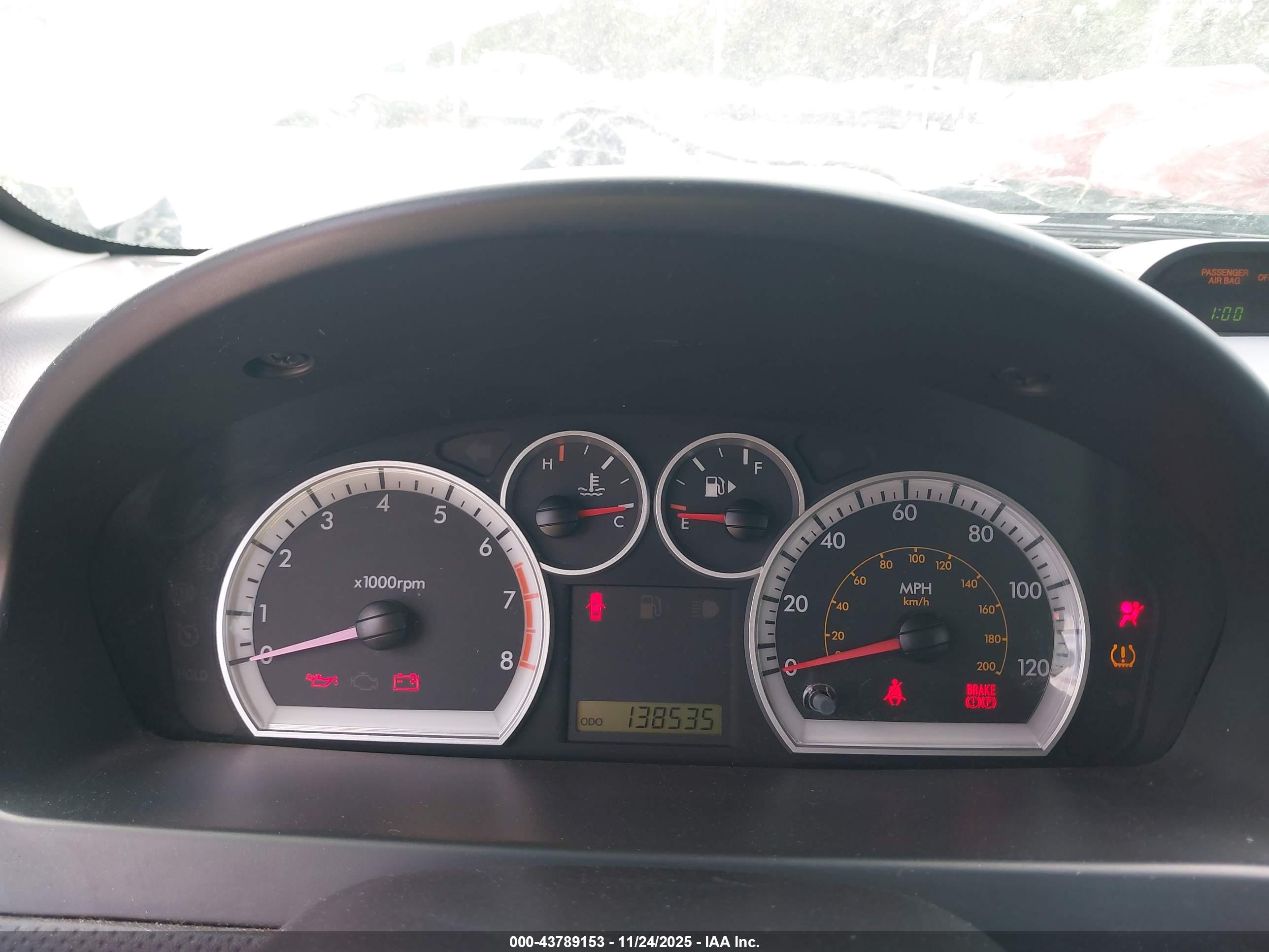 CHEVROLET AVEO image 7