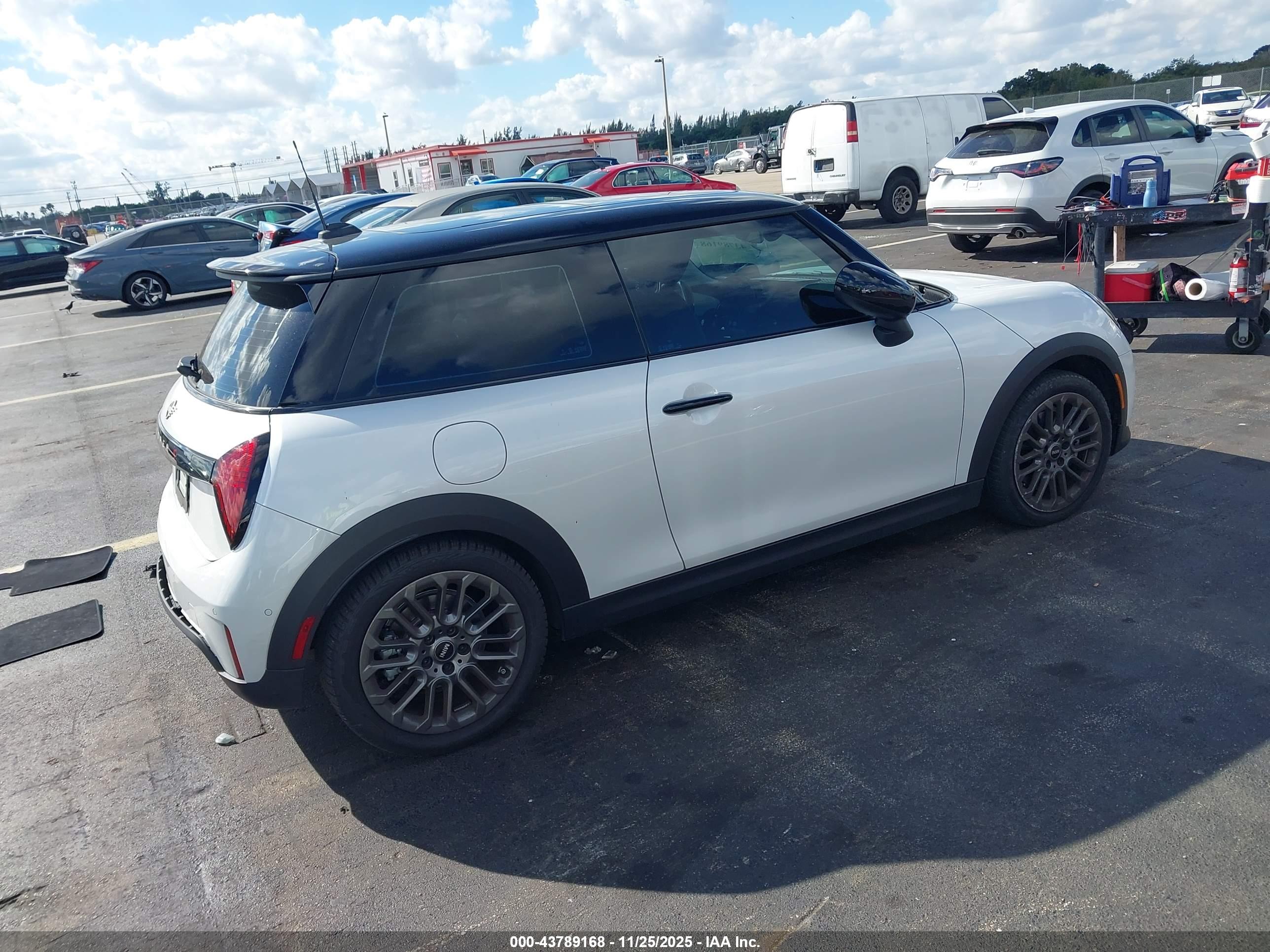 MINI HARDTOP image 4