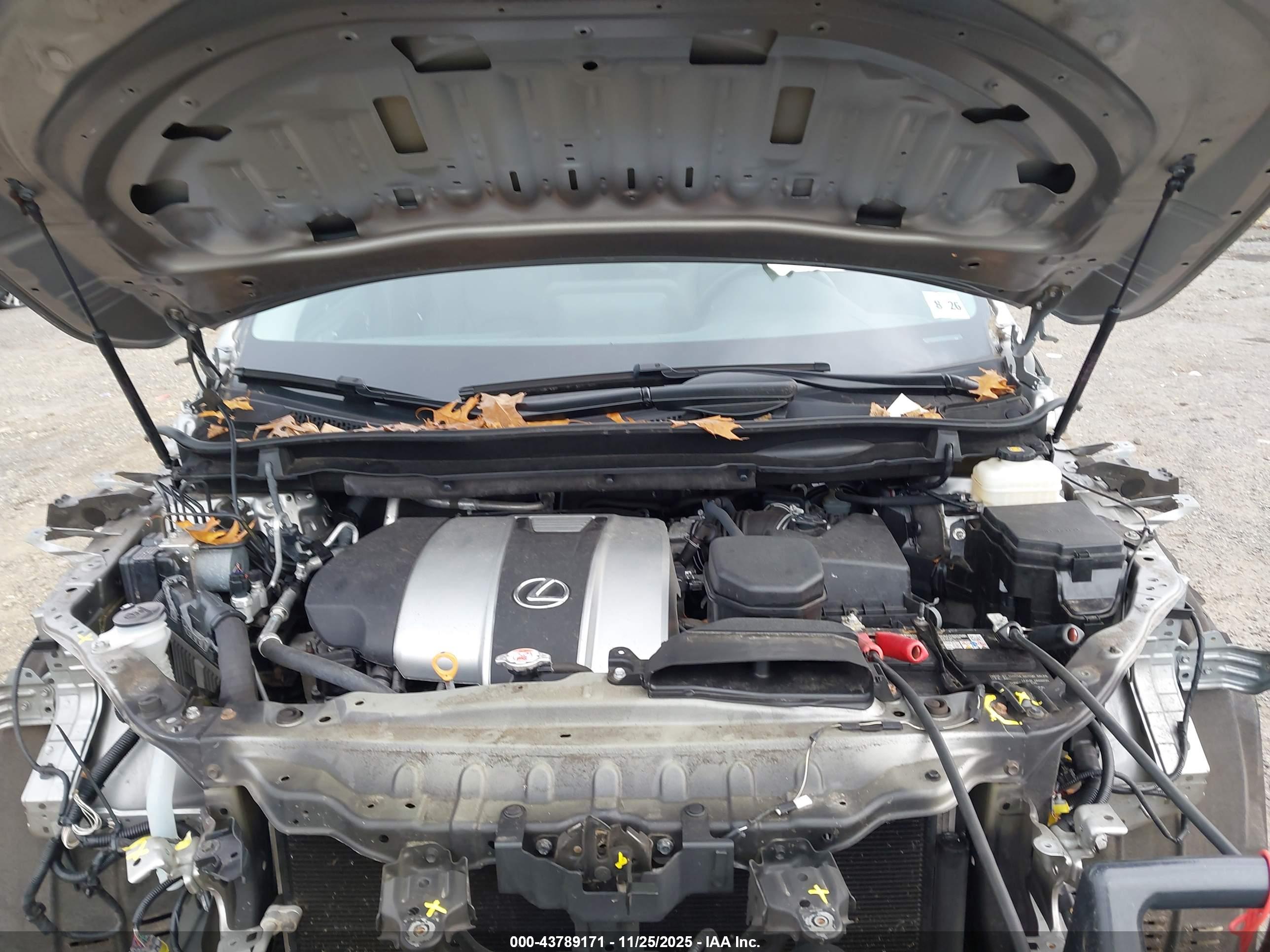 LEXUS RX image 10