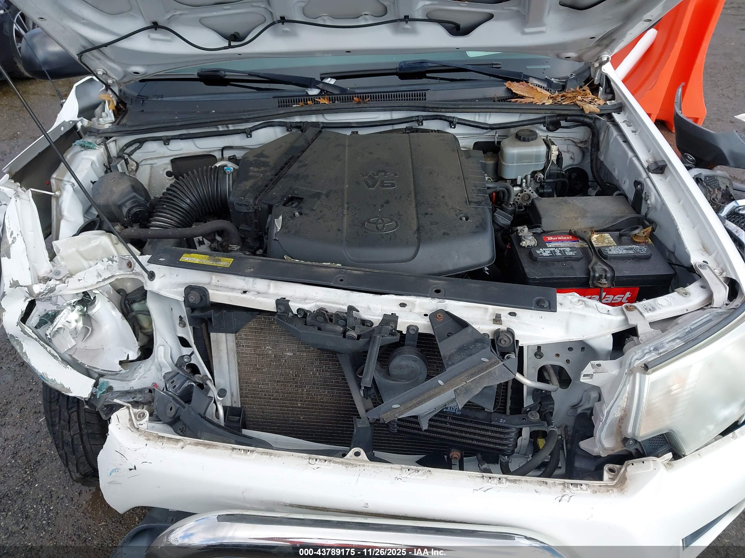 TOYOTA TACOMA image 10