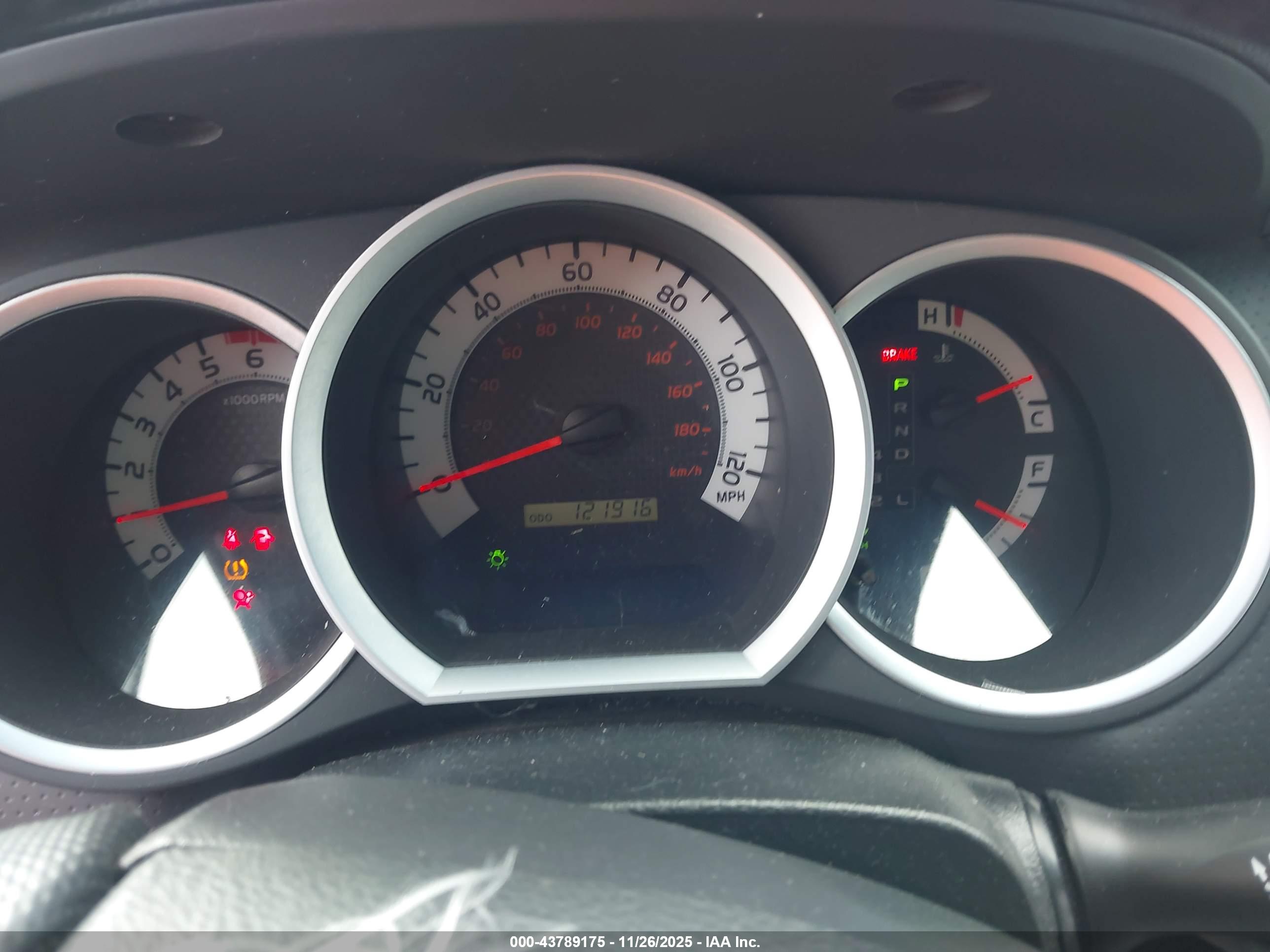 TOYOTA TACOMA image 7