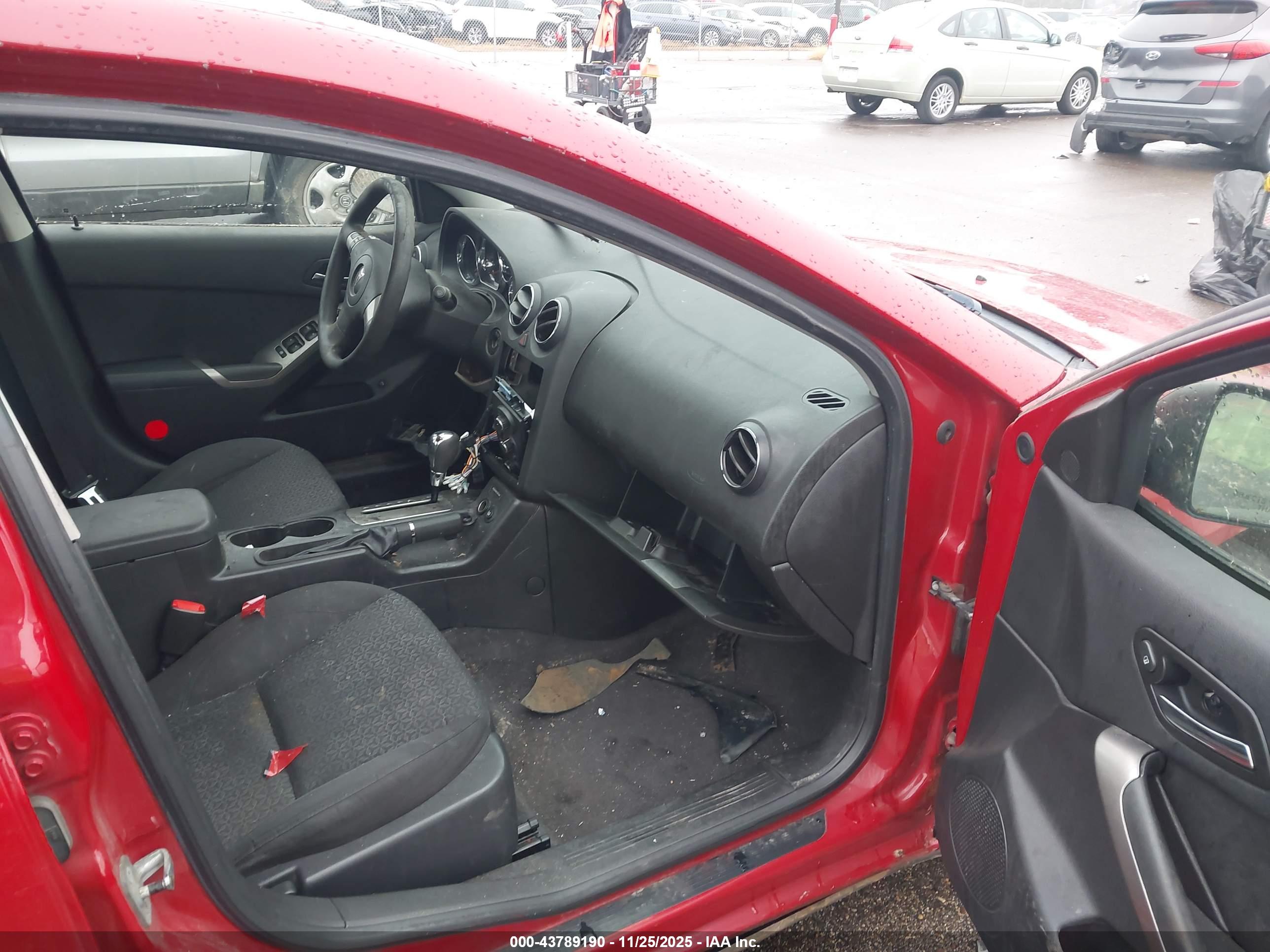 PONTIAC G6 image 5