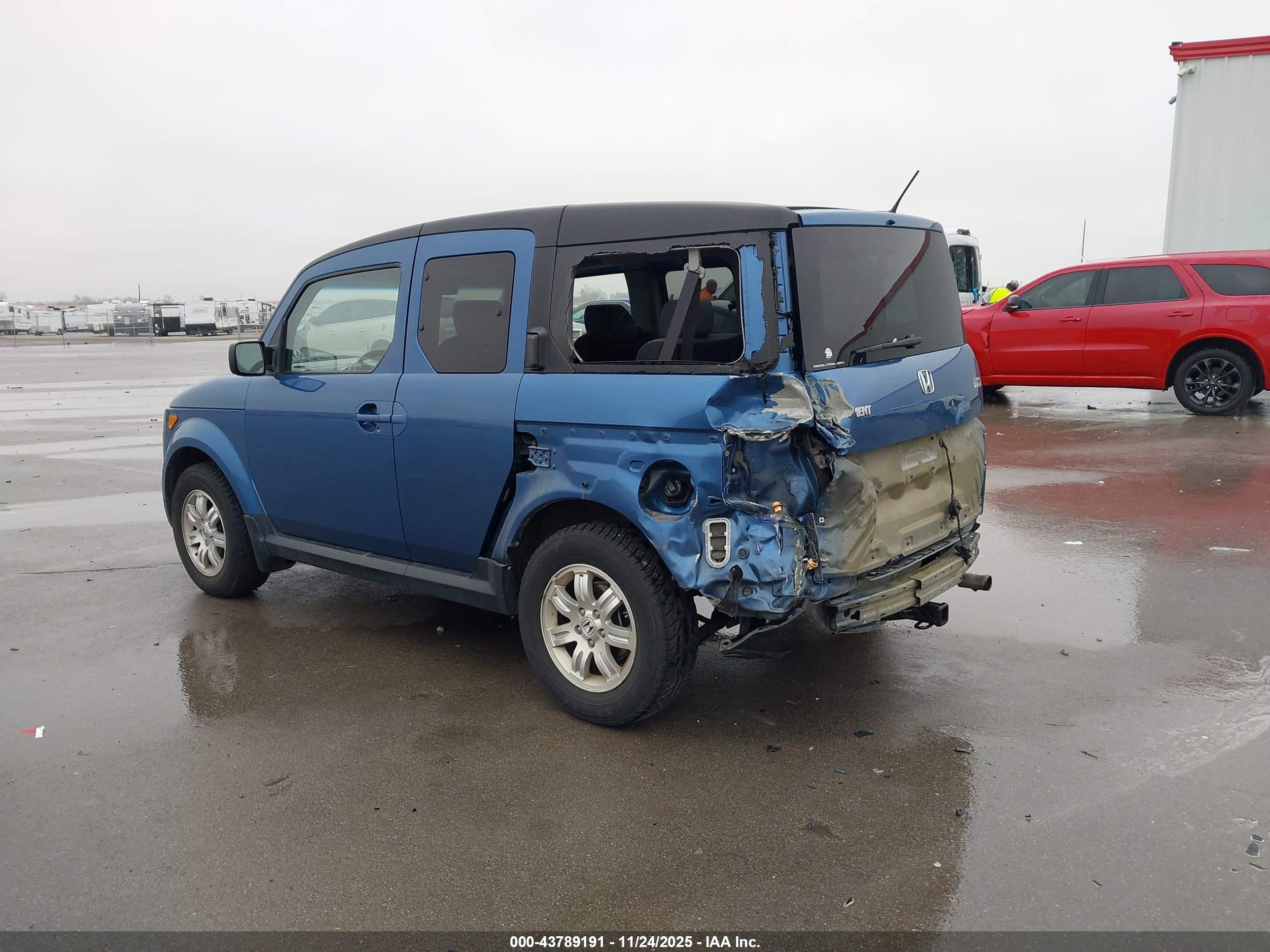 HONDA ELEMENT image 3