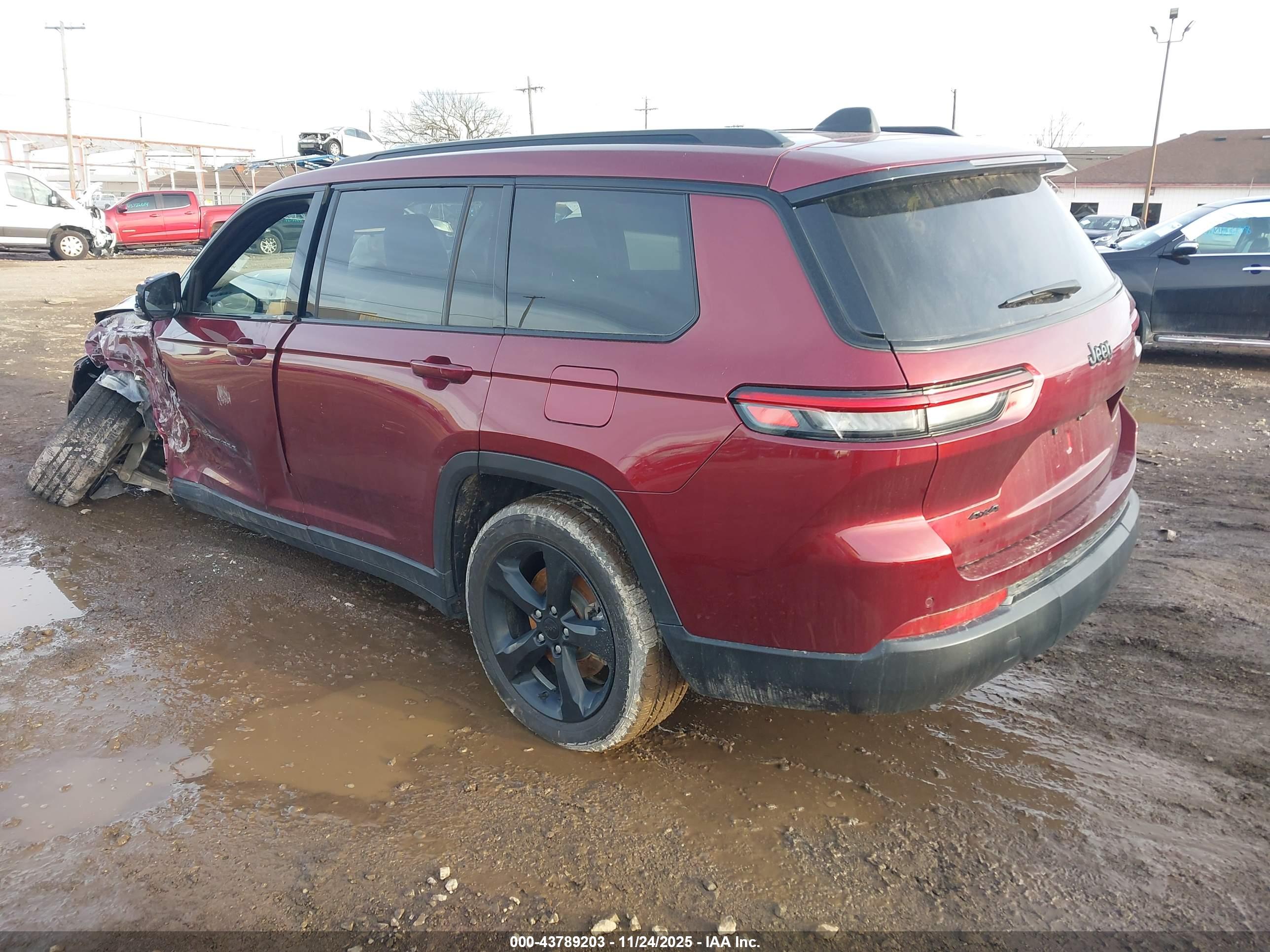 JEEP GRAND image 3