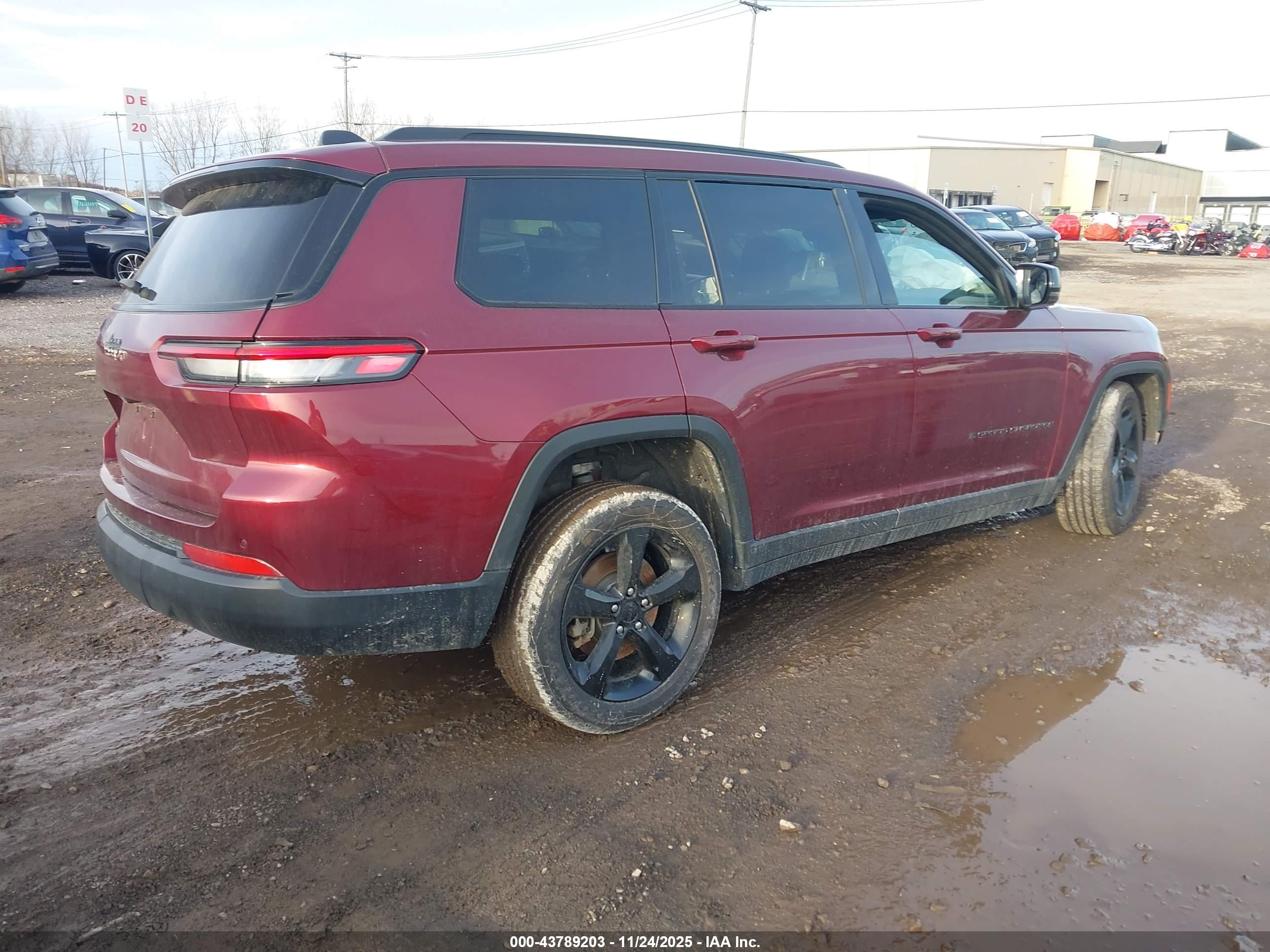 JEEP GRAND image 4